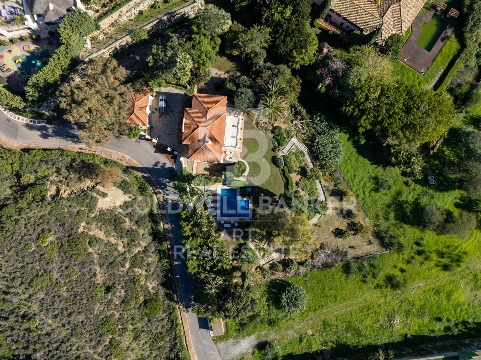 Elegante Villa im andalusischen Stil in Vega del Colorado, Benahavís