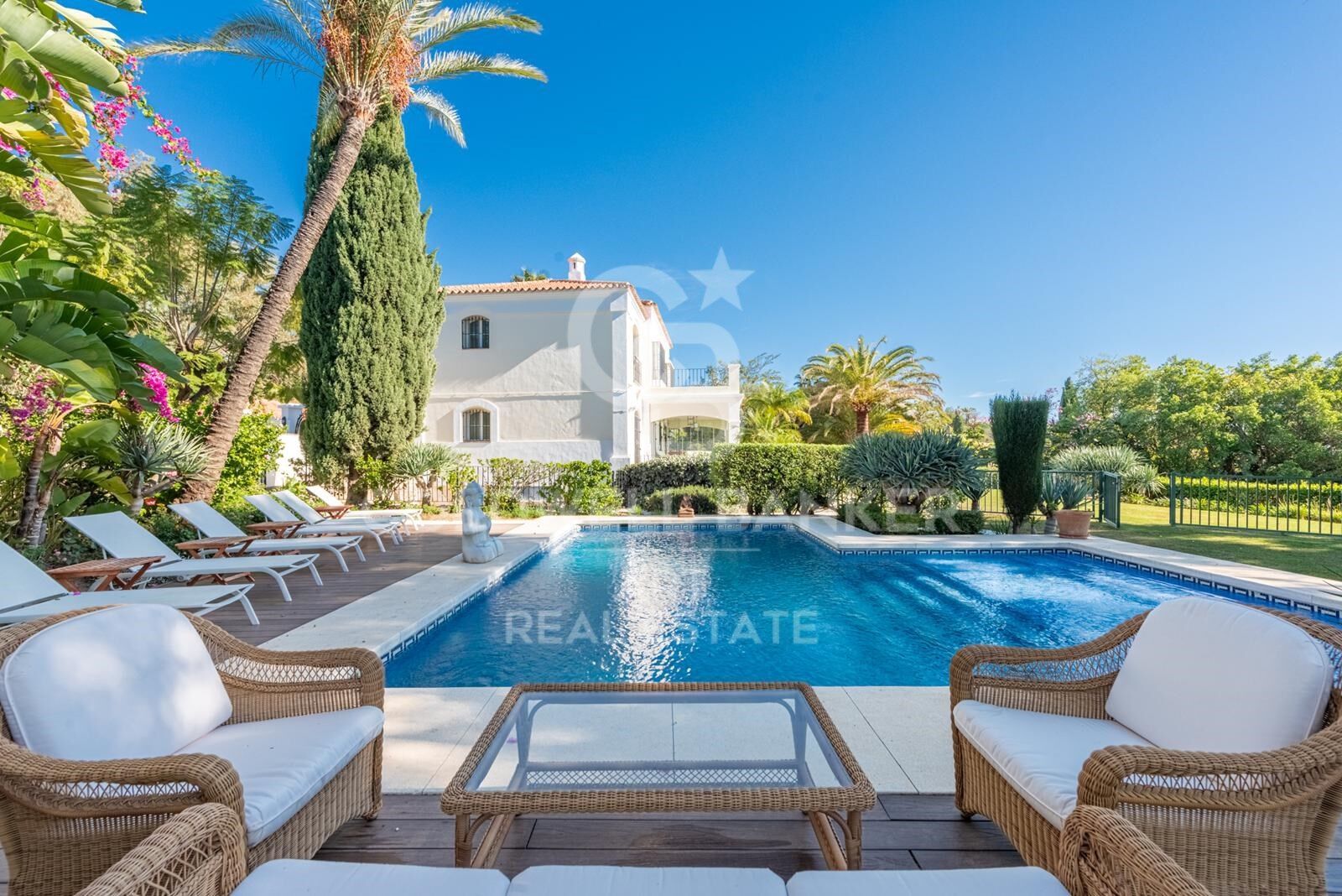 Elegante Villa im andalusischen Stil in Vega del Colorado, Benahavís
