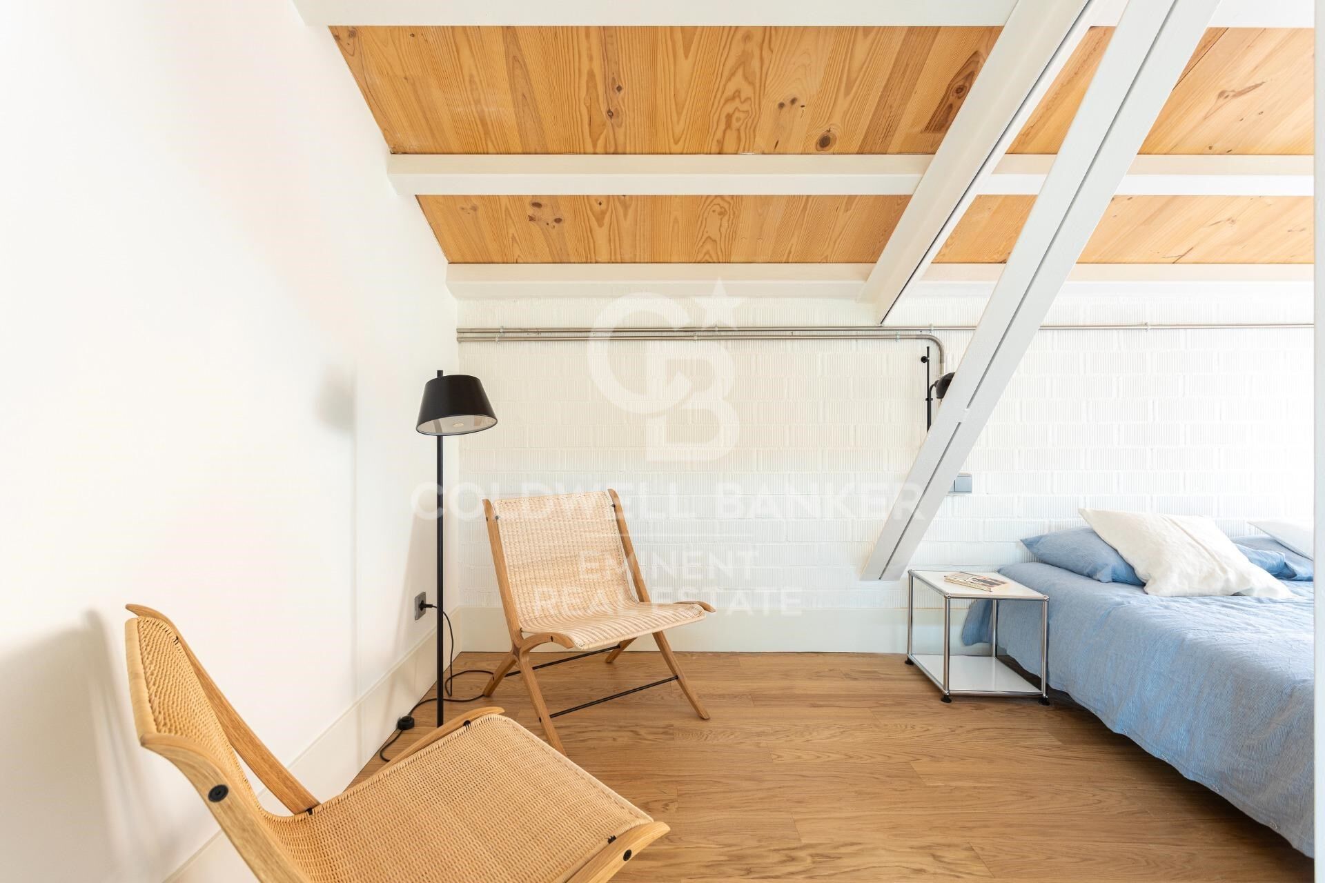 A08_ New-build triplex with communal swimming pool _ Can Ricart in Nave A