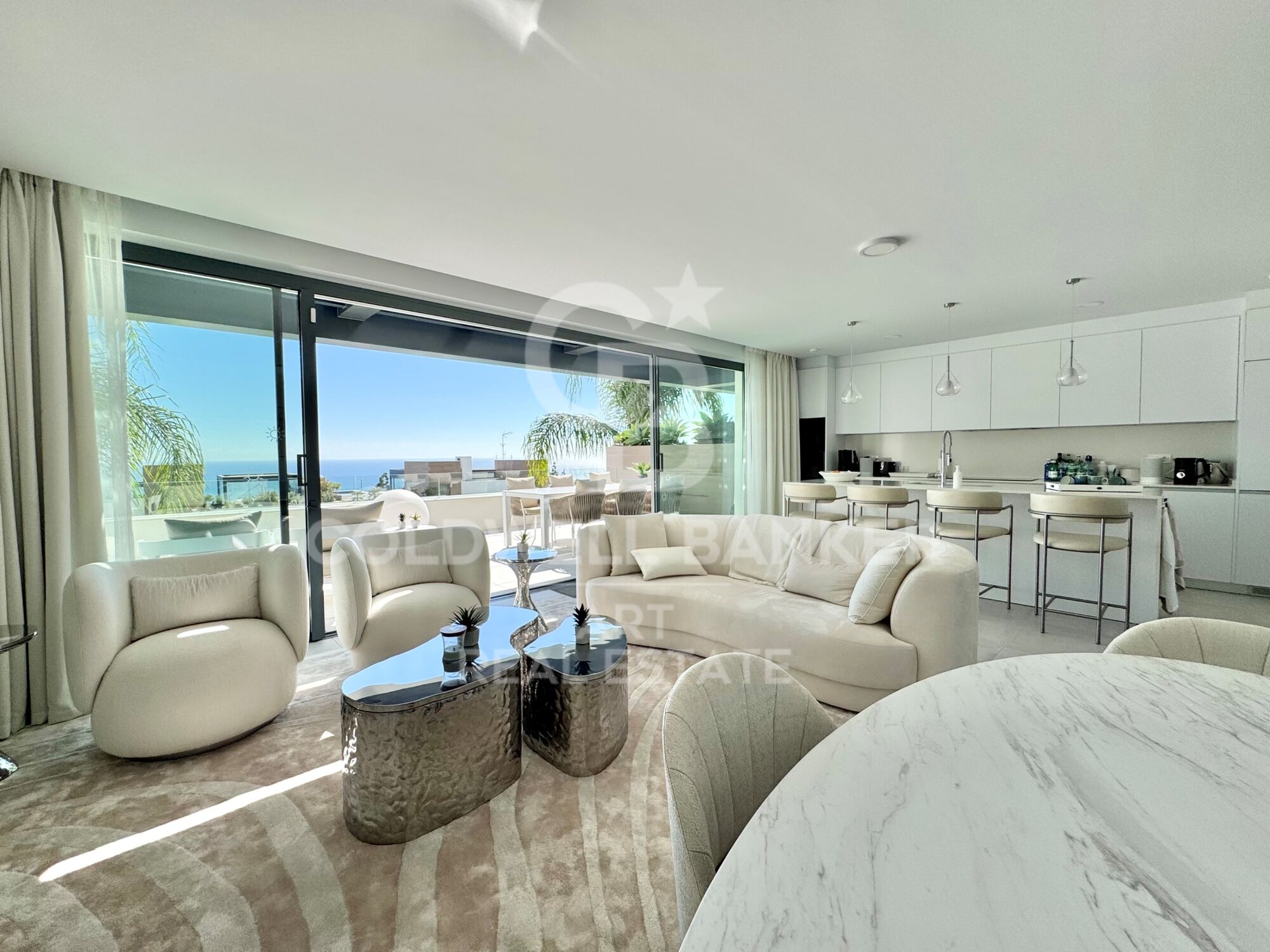 Ático moderno con vistas al mar y piscina privada en la azotea - Cabopino, Marbella