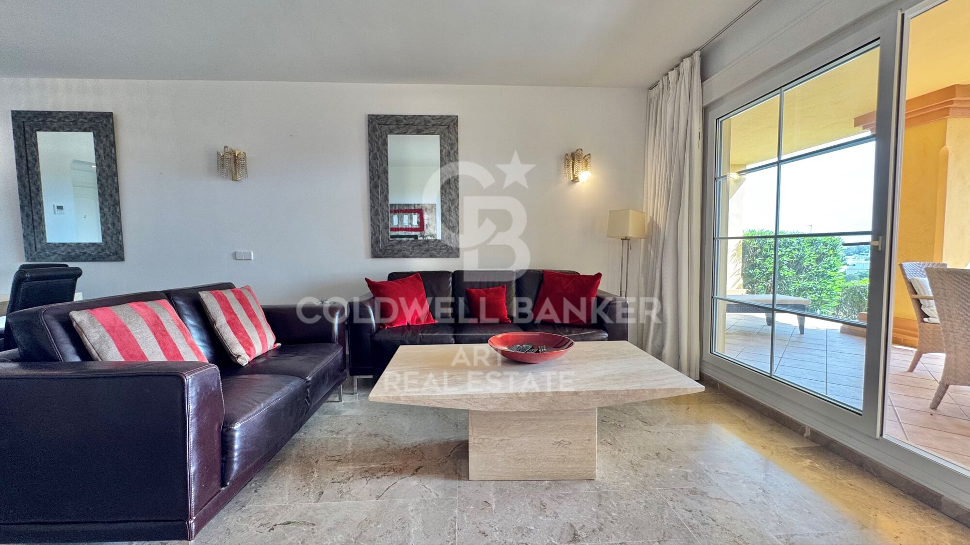 Elegante Erdgeschosswohnung mit Meerblick, Nueva Andalucía, Marbella