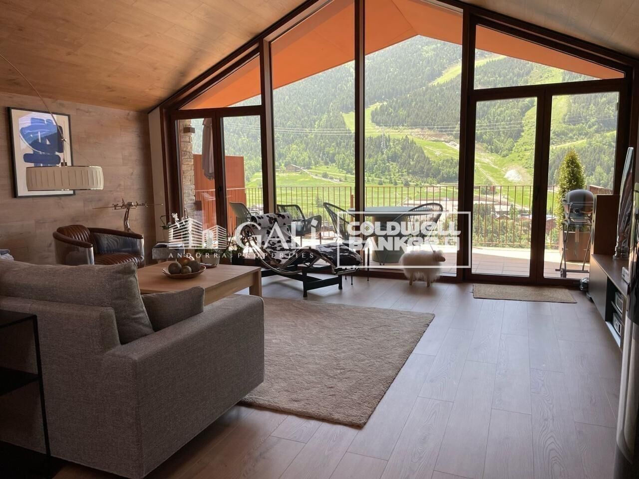 House 4 Bedrooms Sale Canillo
