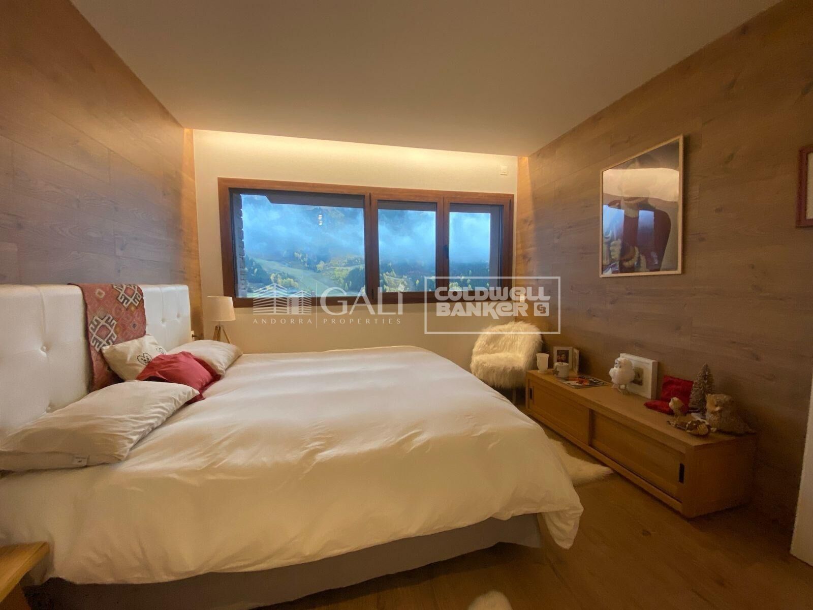 House 4 Bedrooms Sale Canillo