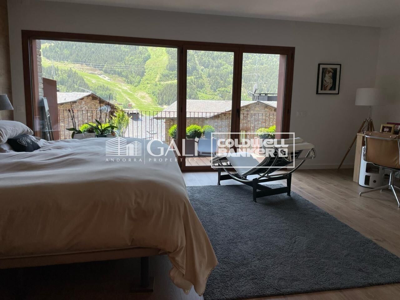 House 4 Bedrooms Sale Canillo