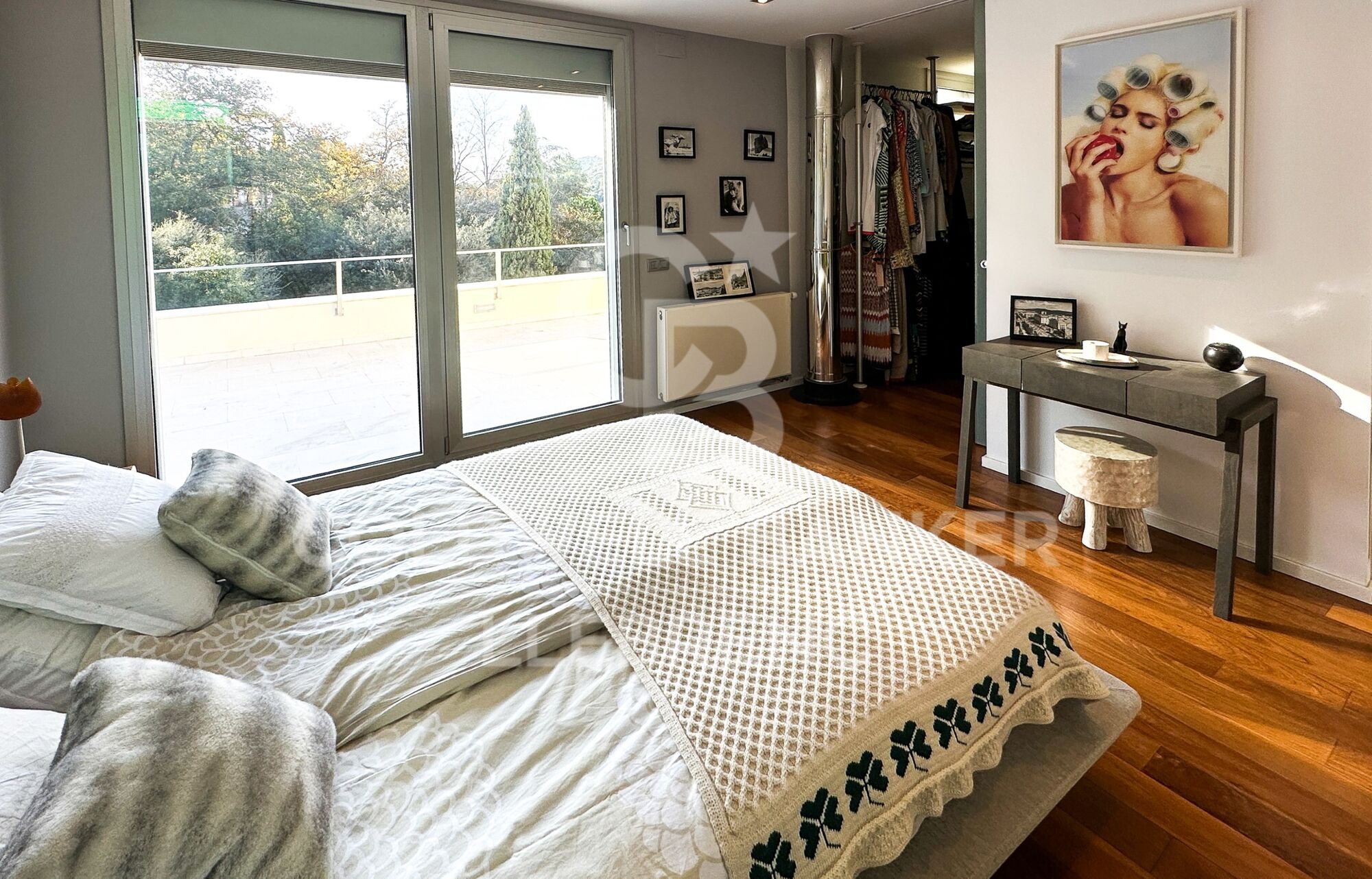 Espectacular casa en venta en Vallvidrera con piscina