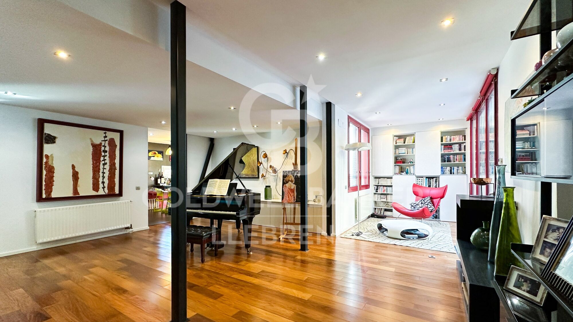 Espectacular casa en venta en Vallvidrera con piscina