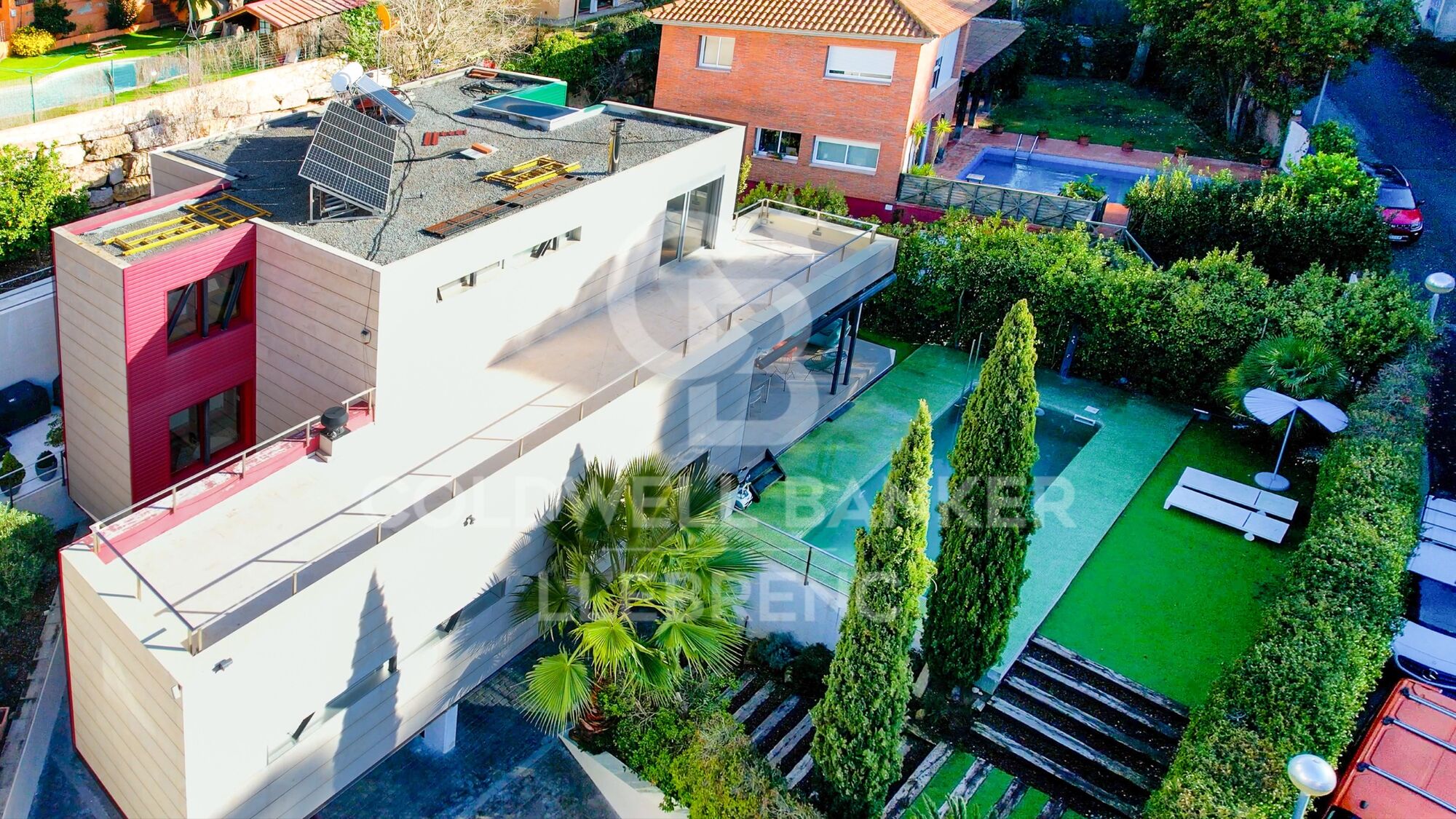 Espectacular casa en venta en Vallvidrera con piscina