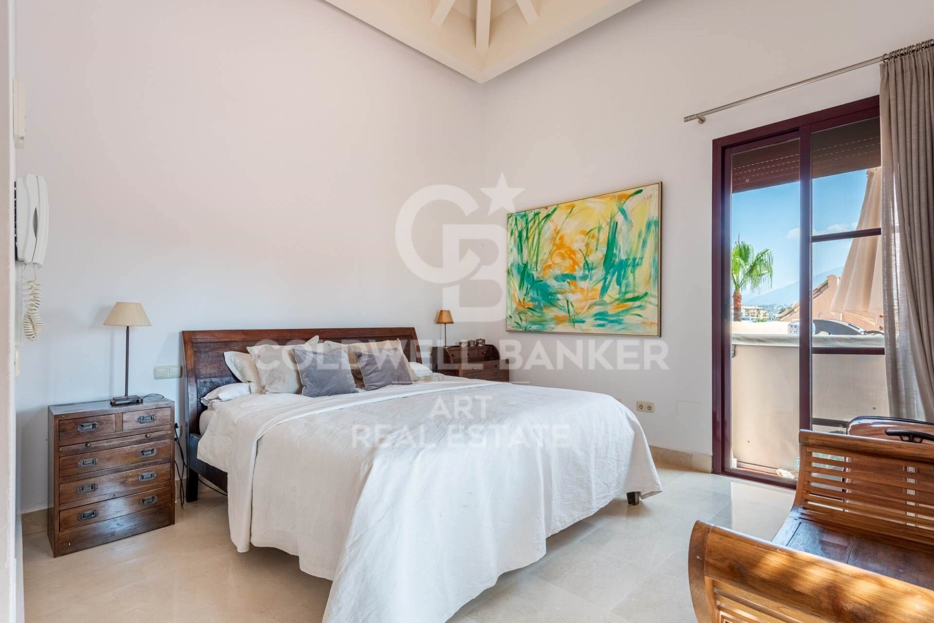 Spectacular beachside penthouse with panoramic solarium terrace, San Pedro Alcántara, Marbella