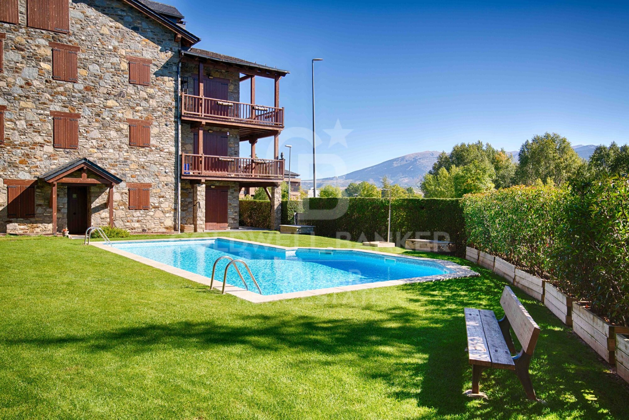 Apartment 4 Bedrooms Sale Puigcerdà