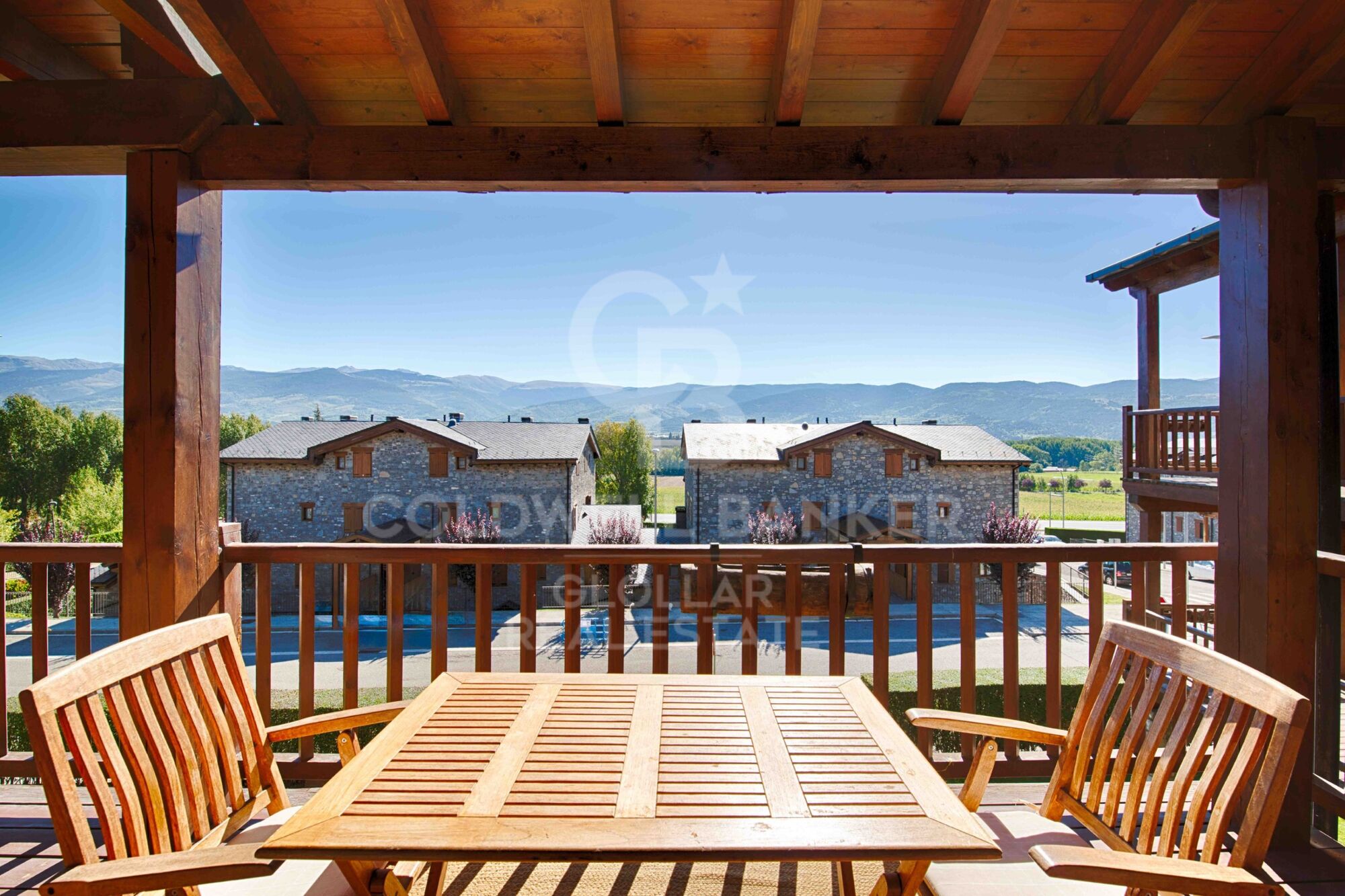 Exclusivo dúplex con jardín y piscina en Puigcerdà