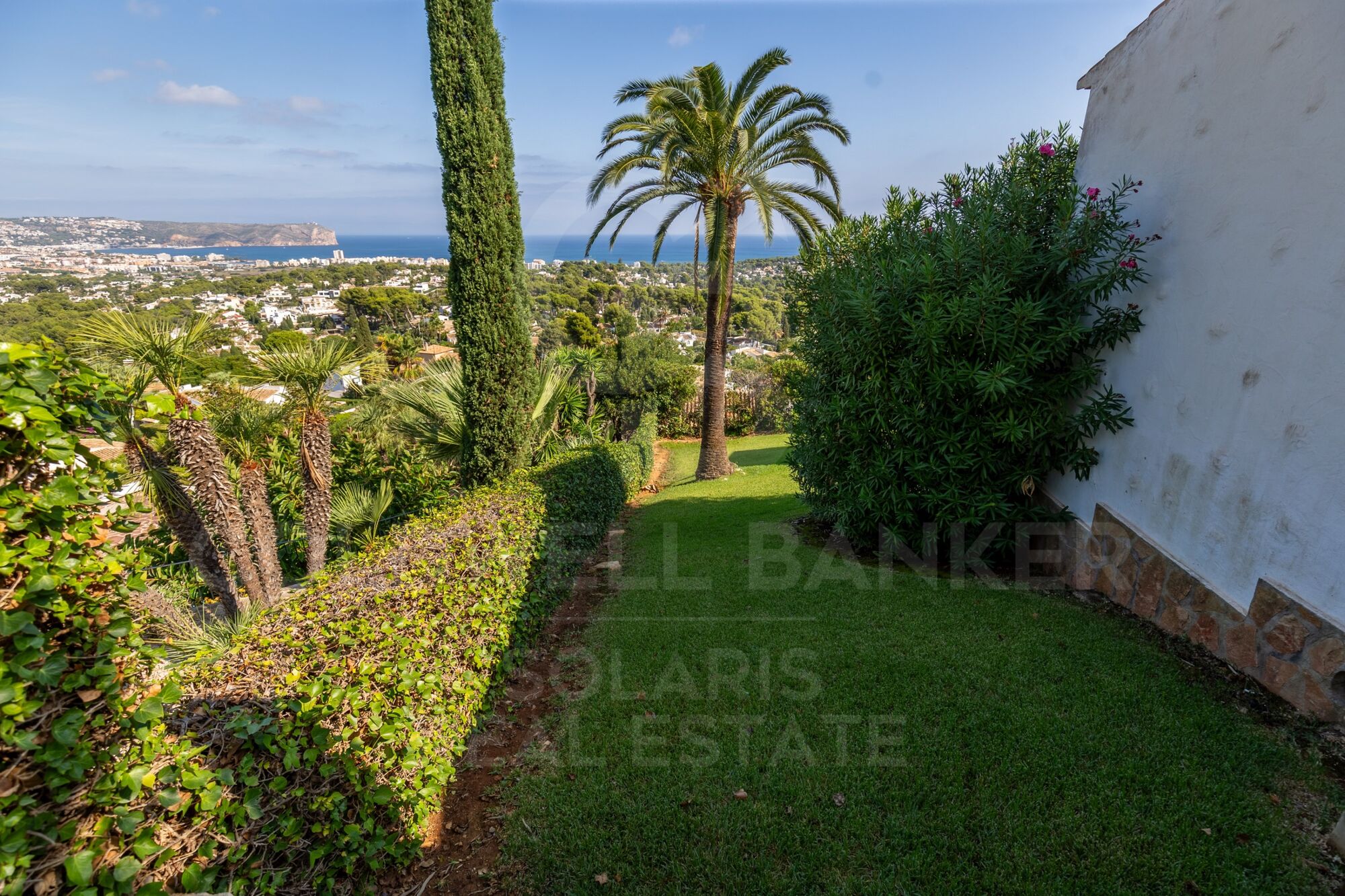 Villa en Tosalet con vistas al mar