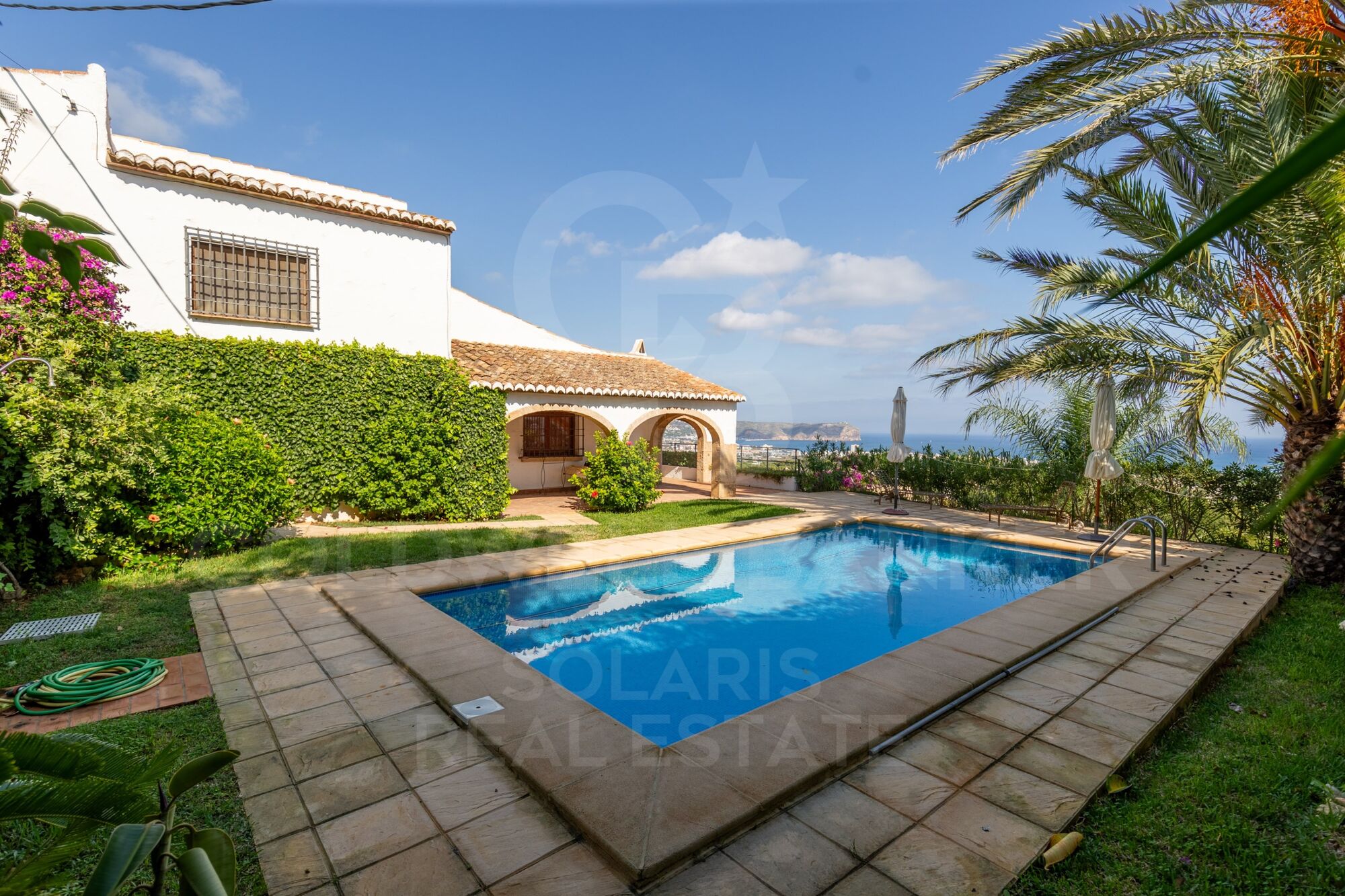Villa à Tosalet avec vue sur la mer