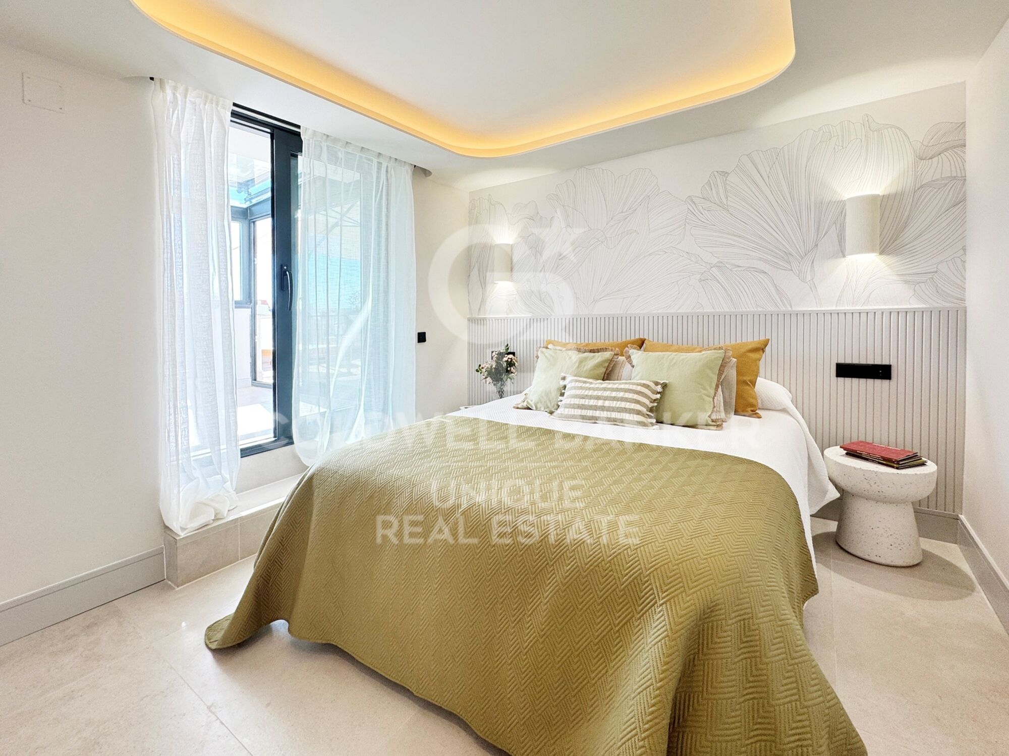 Exclusive penthouse renovated with the best qualities in Trafalgar, Madrid