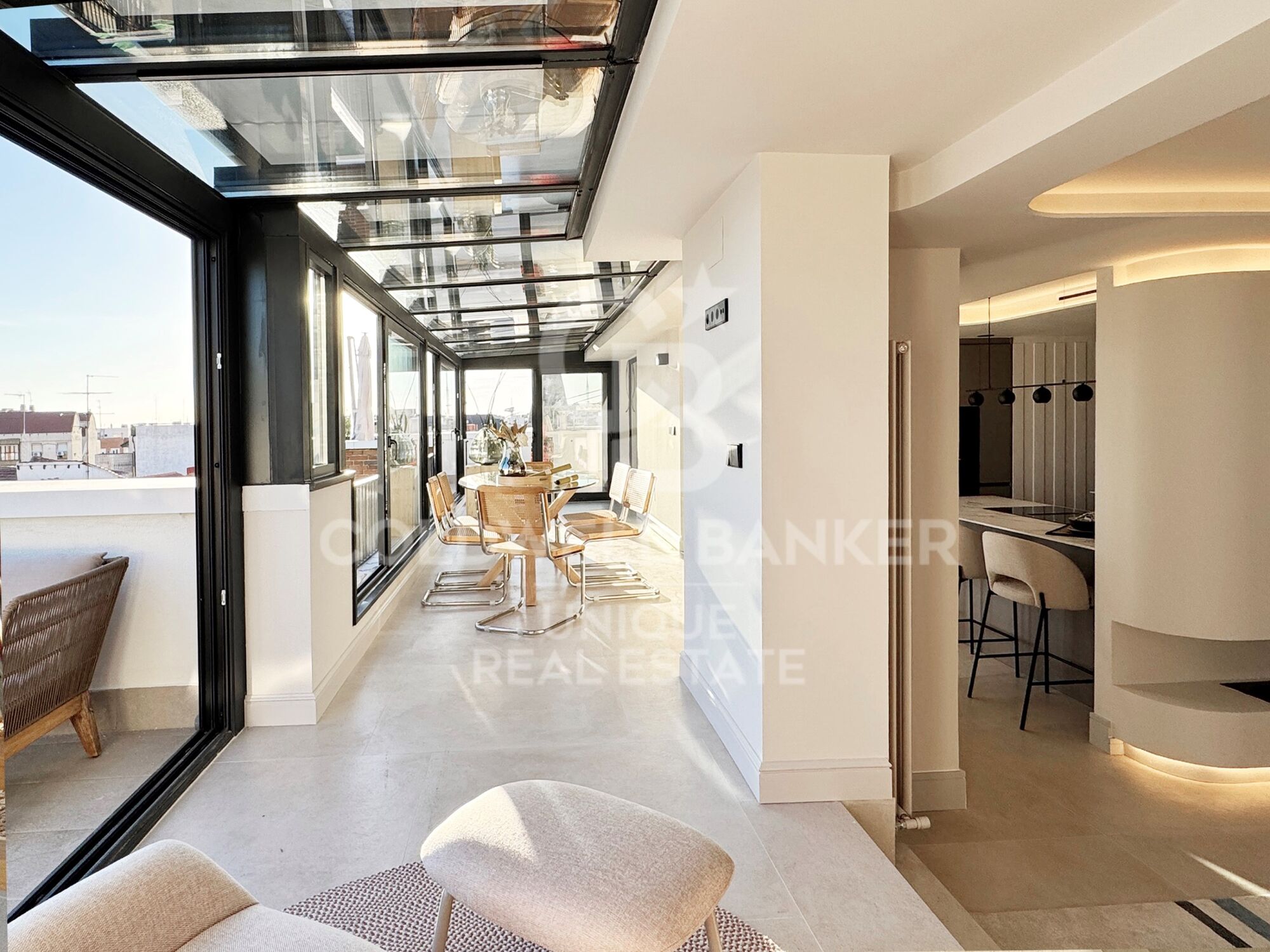 Exclusive penthouse renovated with the best qualities in Trafalgar, Madrid
