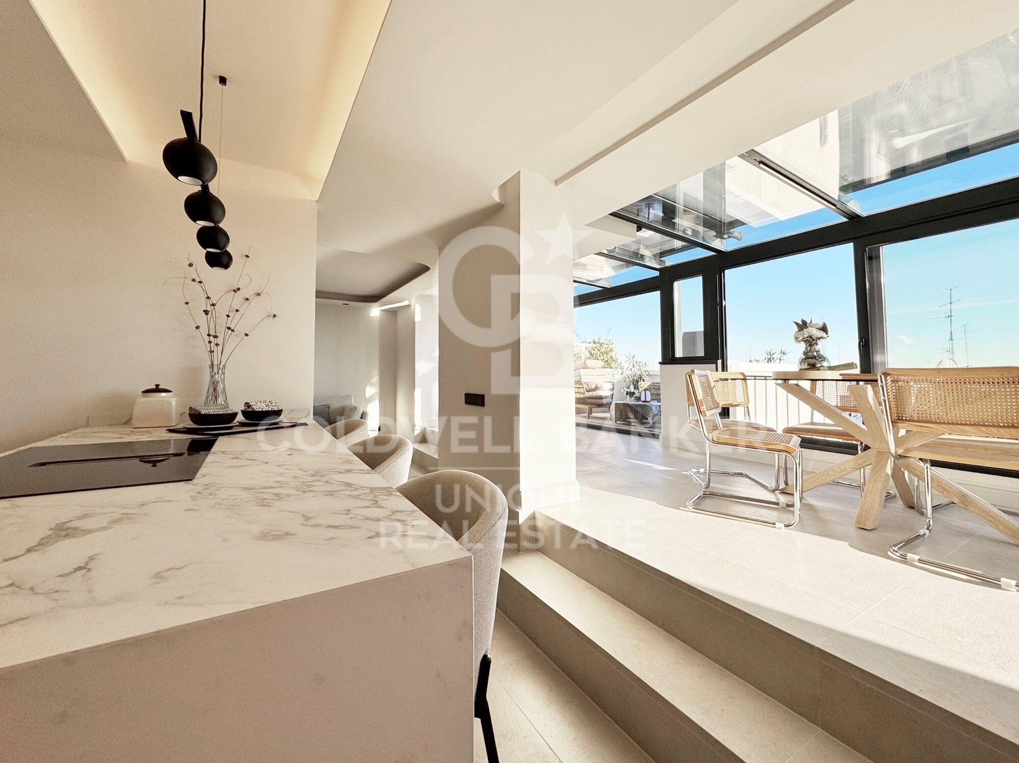 Exclusive penthouse renovated with the best qualities in Trafalgar, Madrid