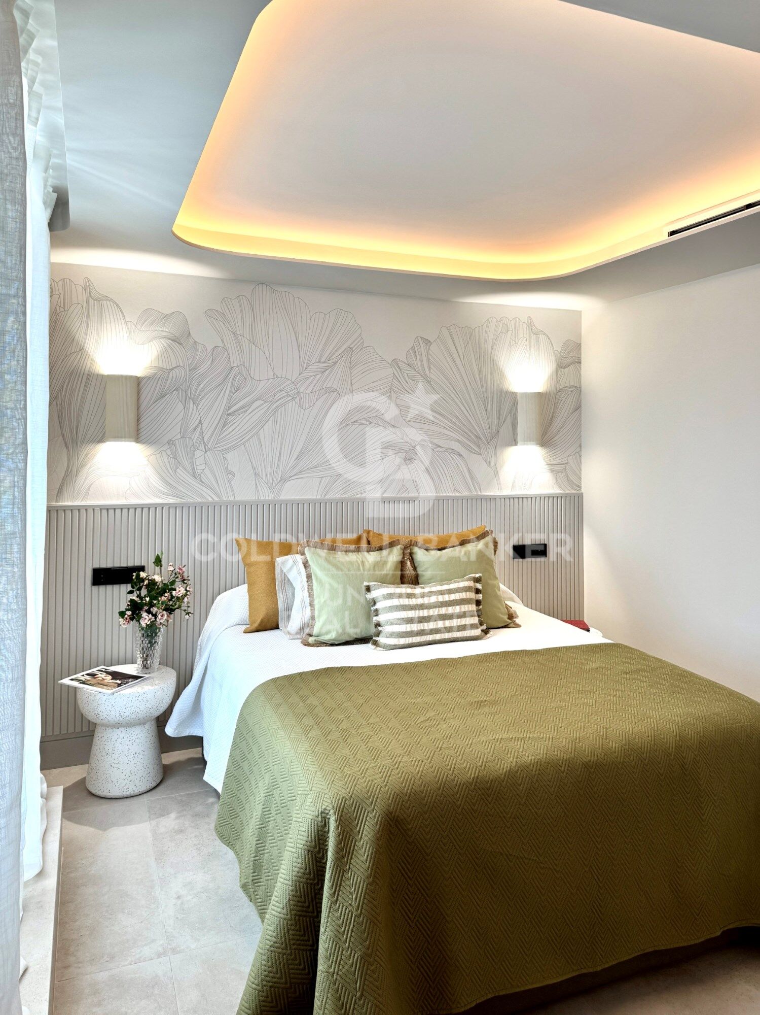Exclusive penthouse renovated with the best qualities in Trafalgar, Madrid
