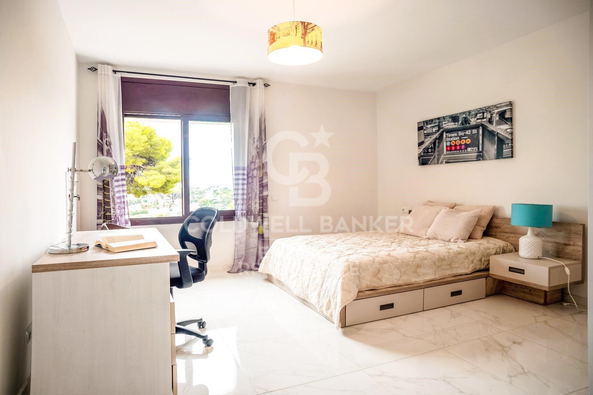 Chalet 9 Bedrooms Sale Castelldefels