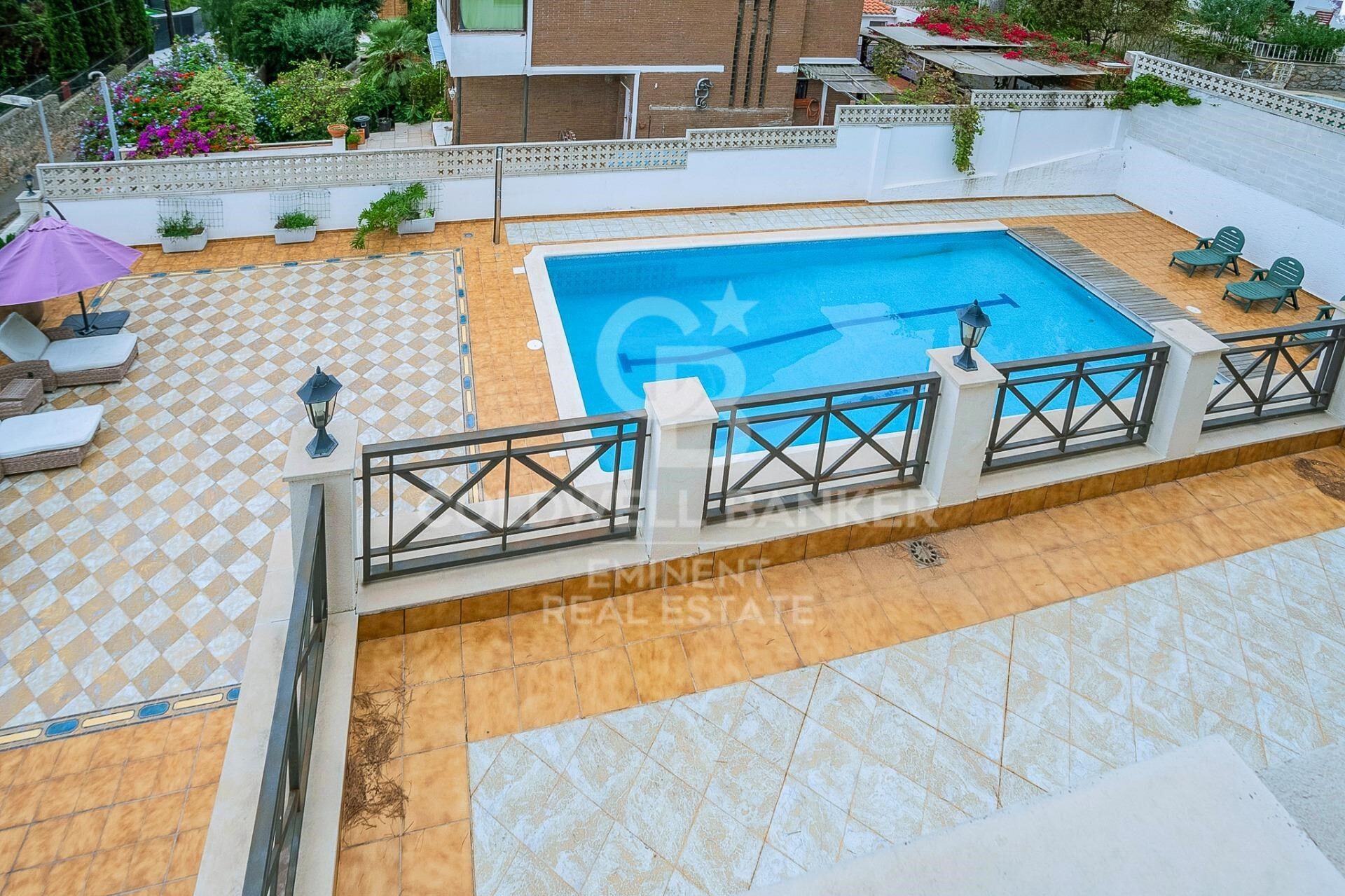 Chalet 9 Bedrooms Sale Castelldefels