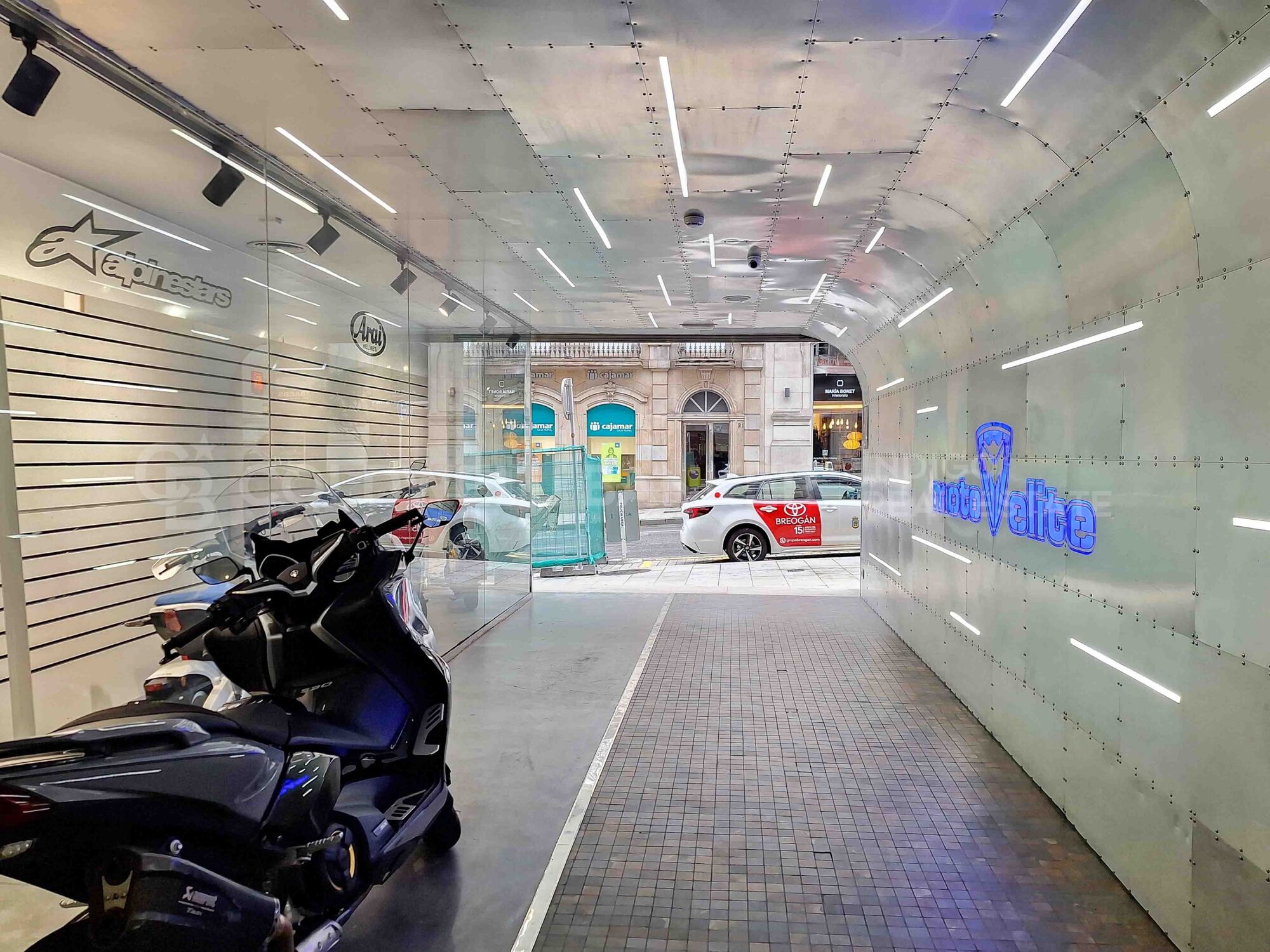 Magnífico local en el centro de Vigo