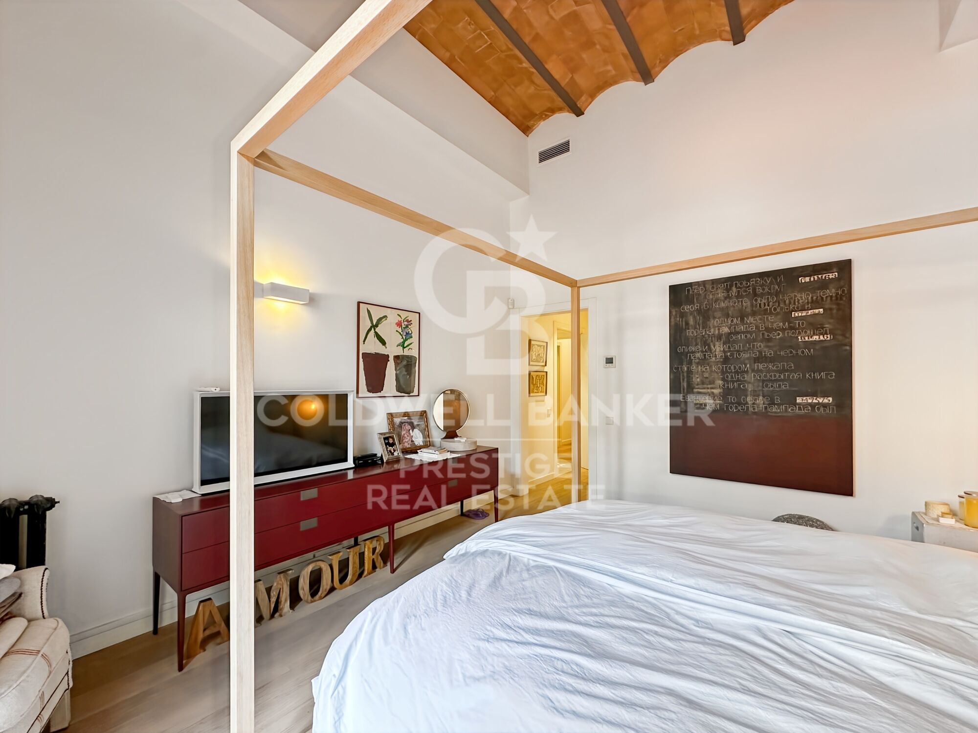 Exclusive residence with a spectacular 374 m² terrace in the heart of Eixample Right, Barcelona