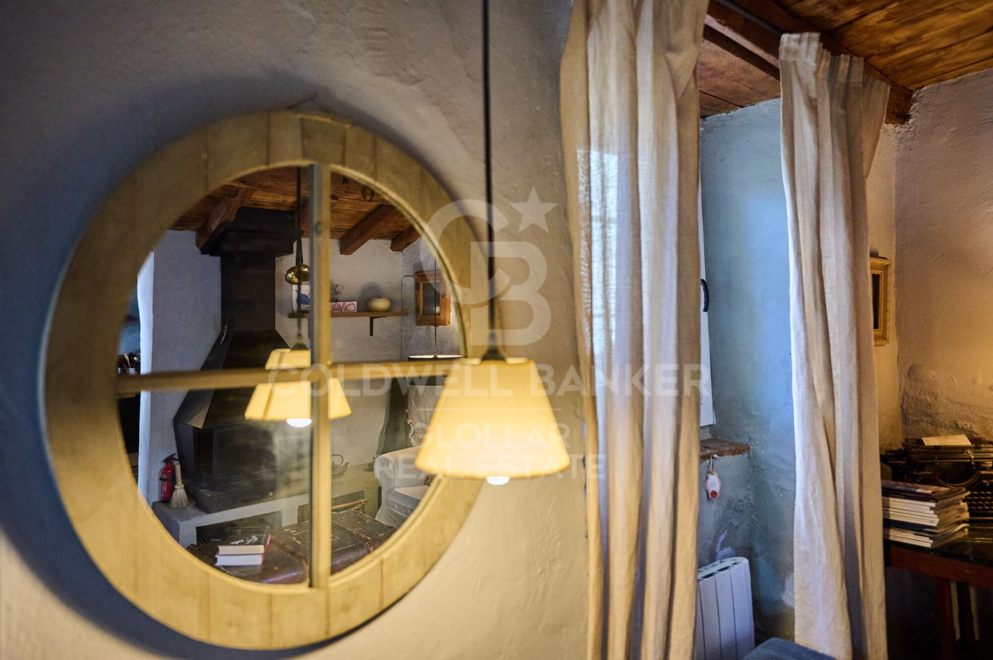 Village house Sale Ur