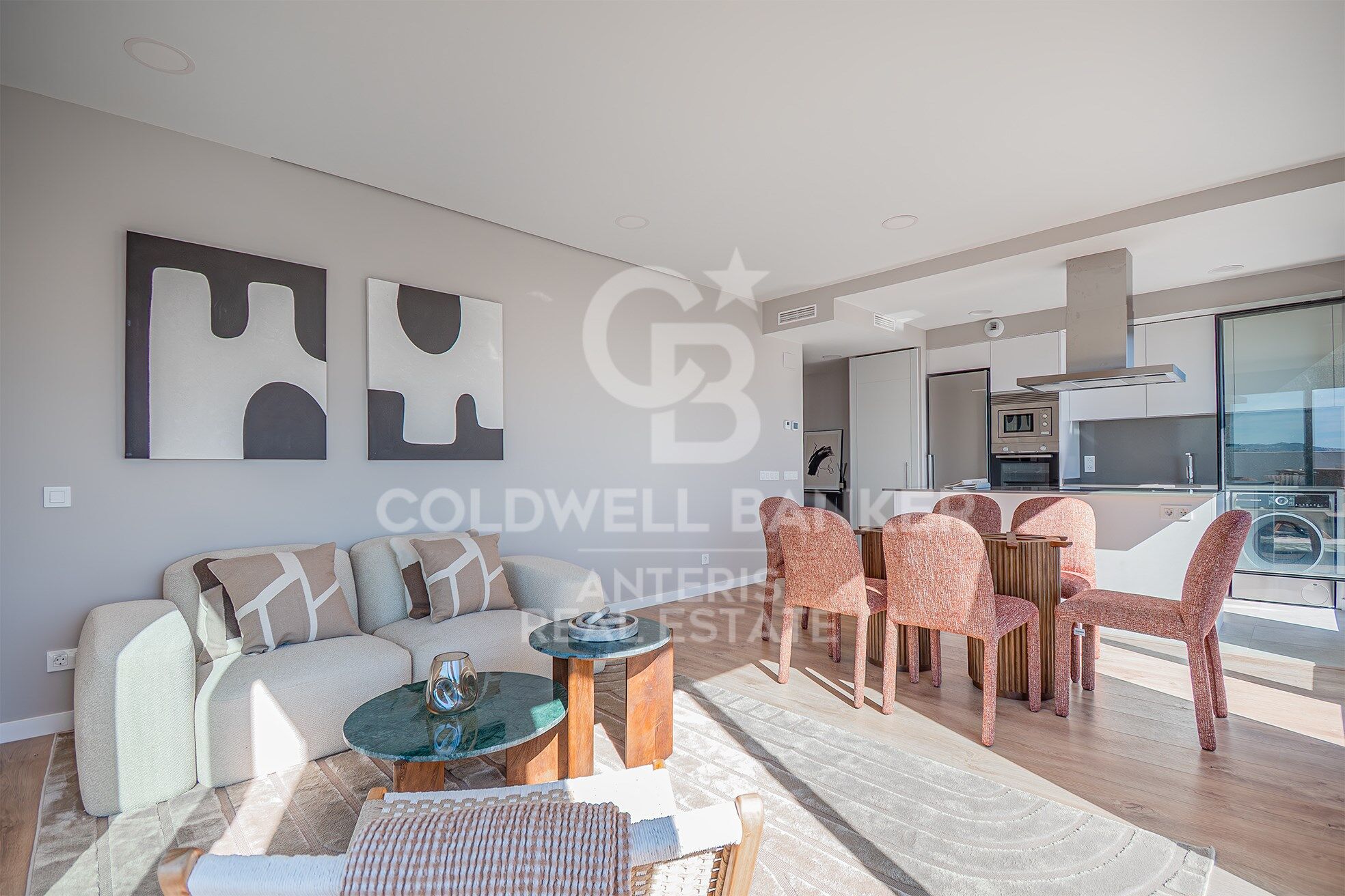 New development penthouse with parking, storage room, and communal swimming pool