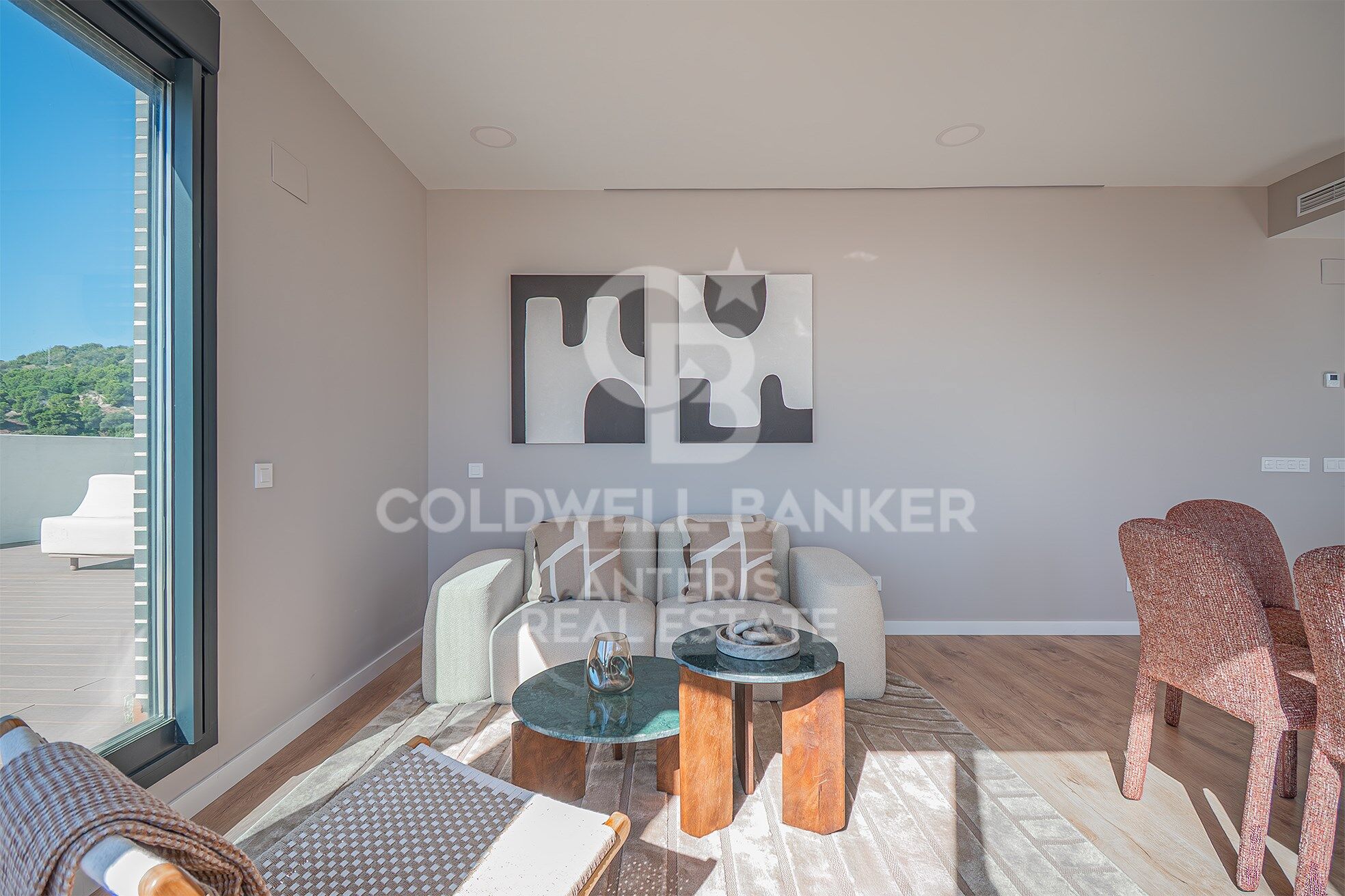 New development penthouse with parking, storage room, and communal swimming pool