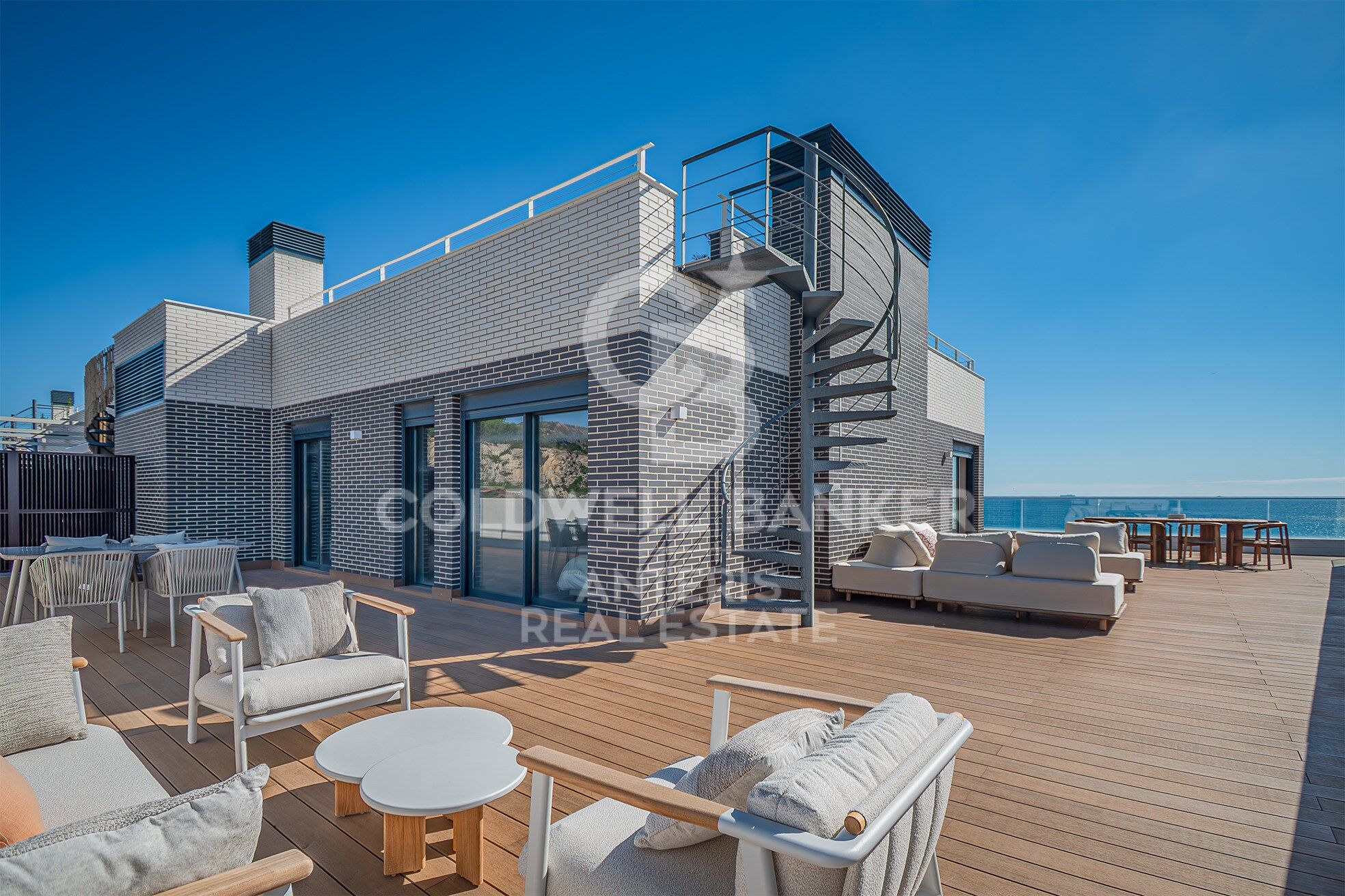 New development penthouse with parking, storage room, and communal swimming pool