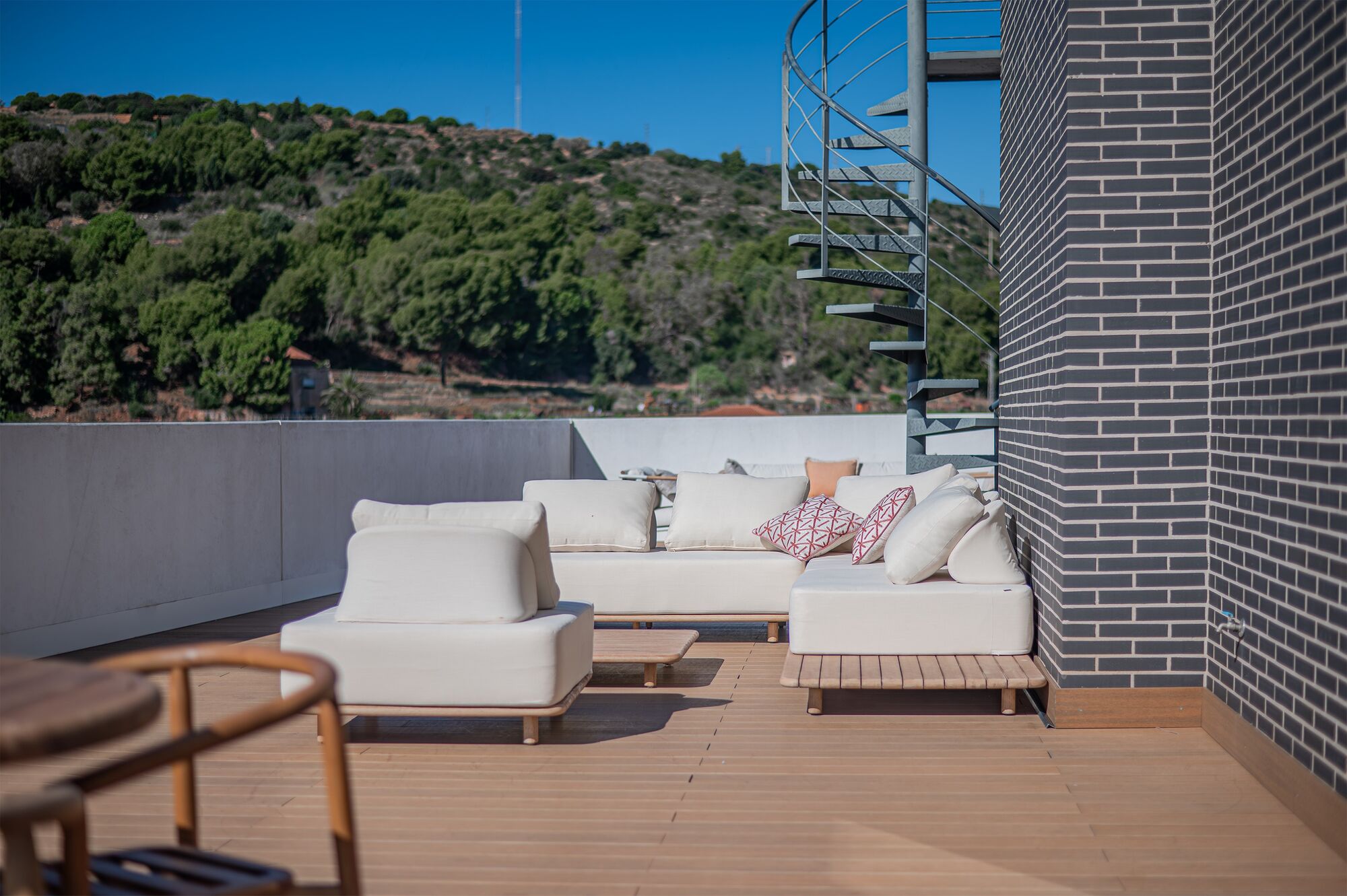New development penthouse with parking, storage room, and communal swimming pool