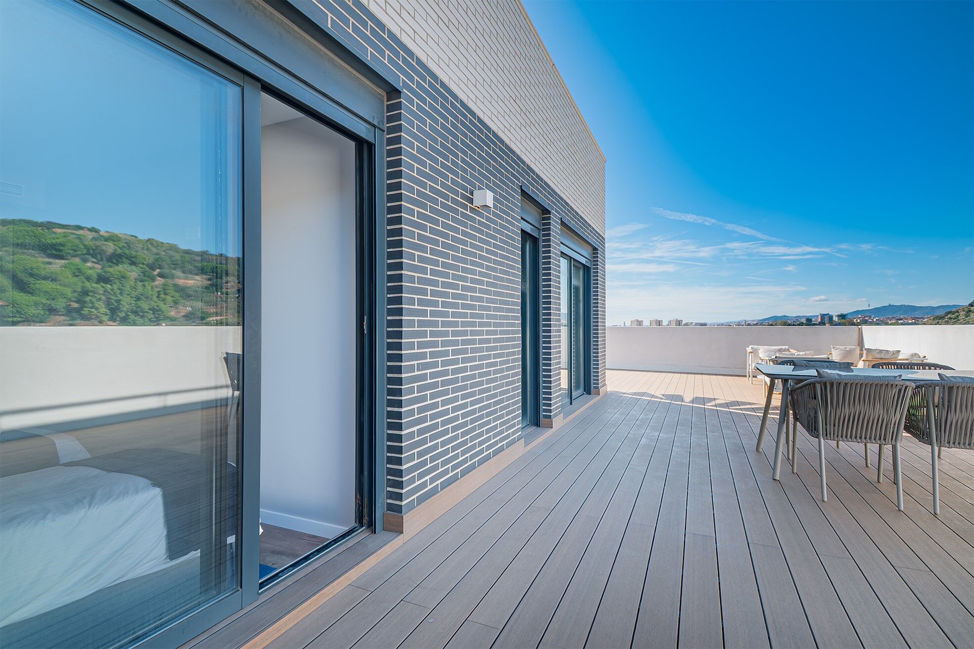 New development penthouse with parking, storage room, and communal swimming pool