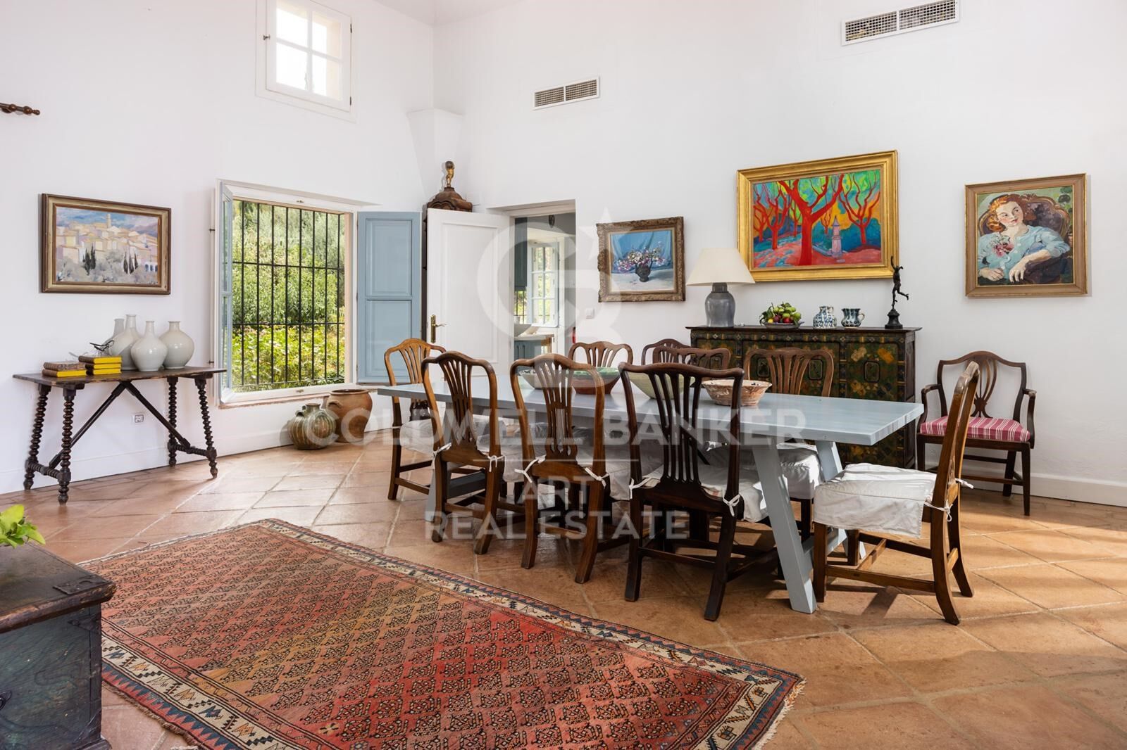 Elegant Andalusian property with timeless charm in Nueva Andalucía, Marbella