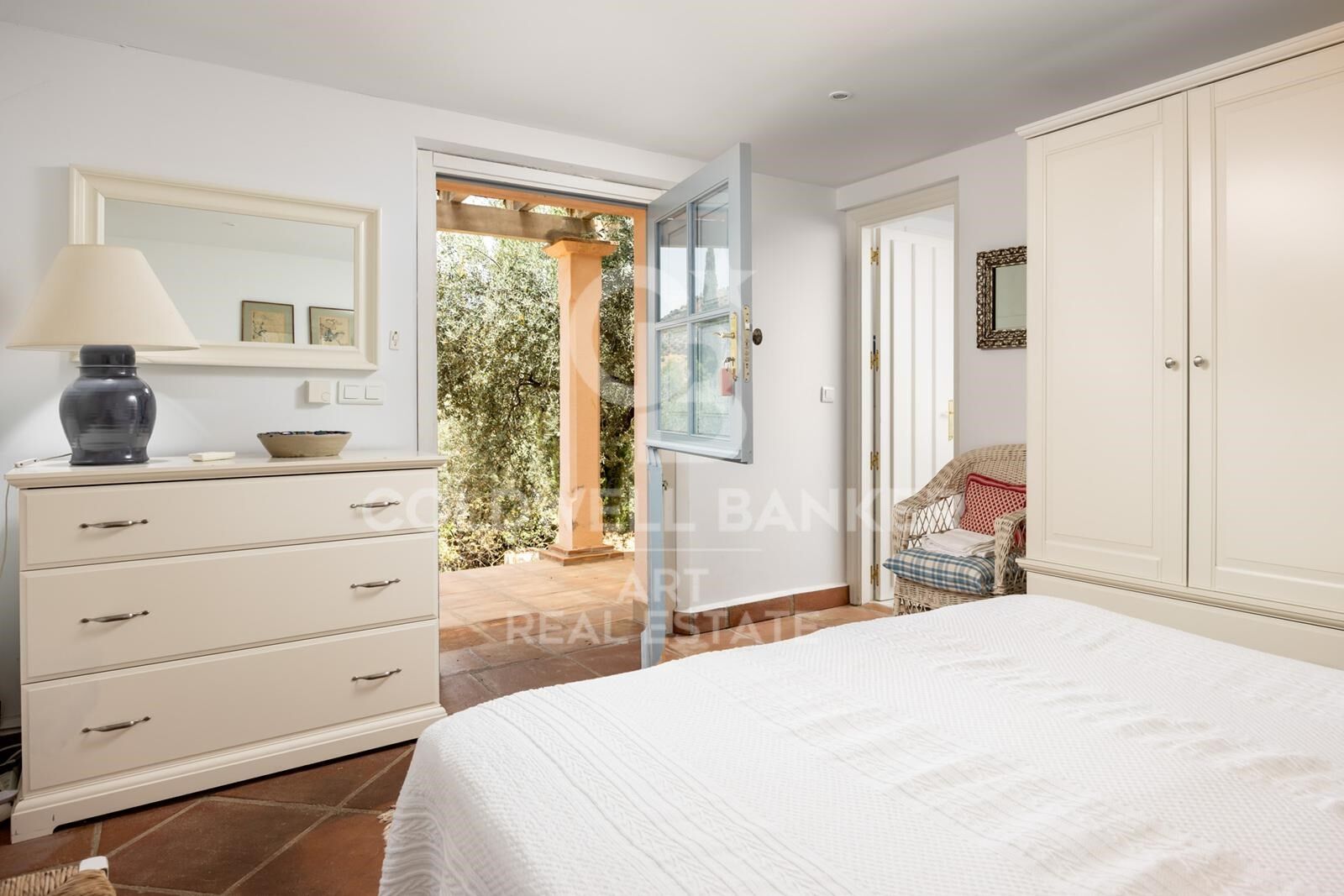 Zeitlose andalusische Luxusimmobilie in Marbella, Nueva Andalucía