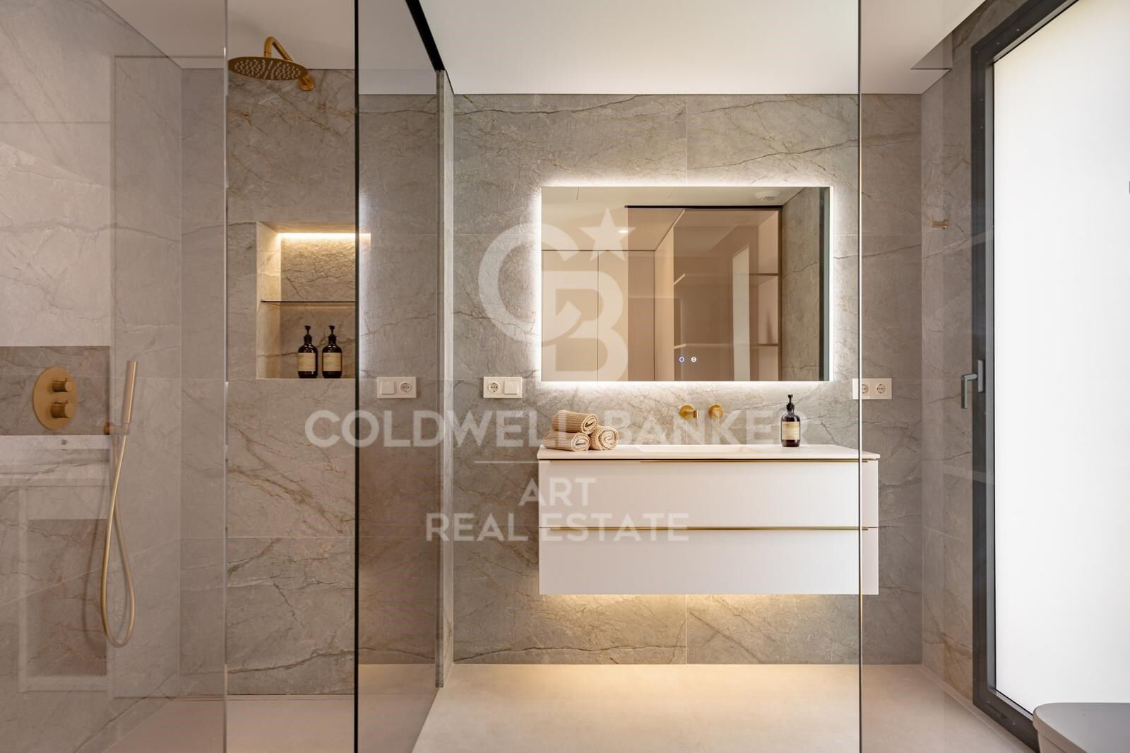 Elegant contemporary villa in La Cala de Mijas, Costa del Sol