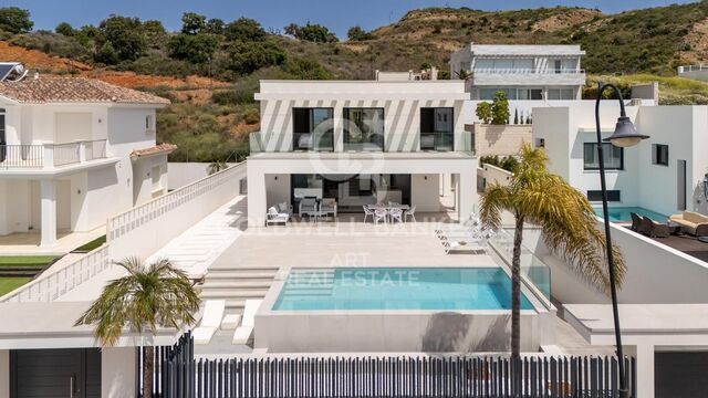 Villa contemporaine élégante à La Cala de Mijas, Costa del Sol