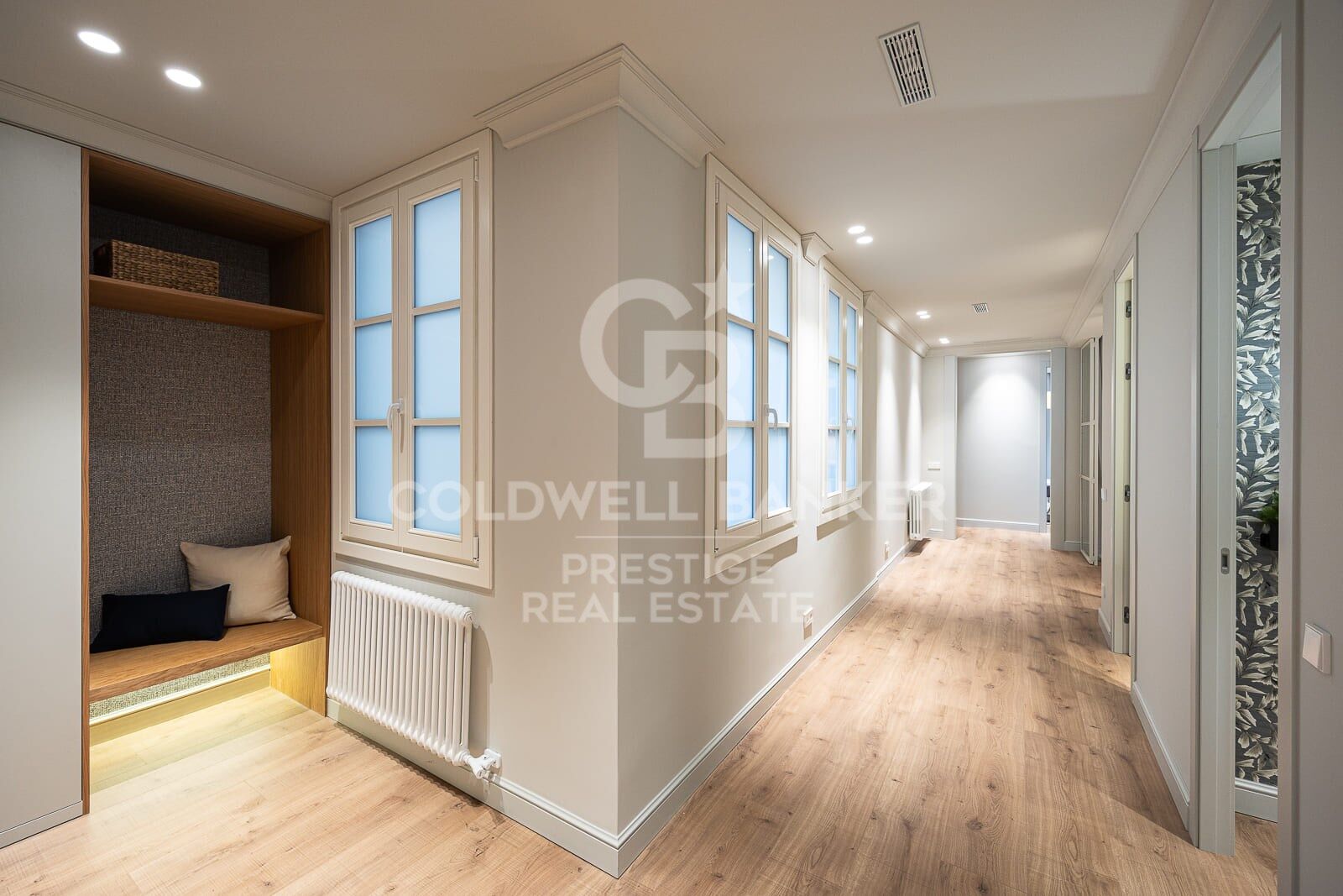 Appartement rénové avec terrasse à vendre dans le quartier de l'Eixample Derecho - Rue Pau Claris