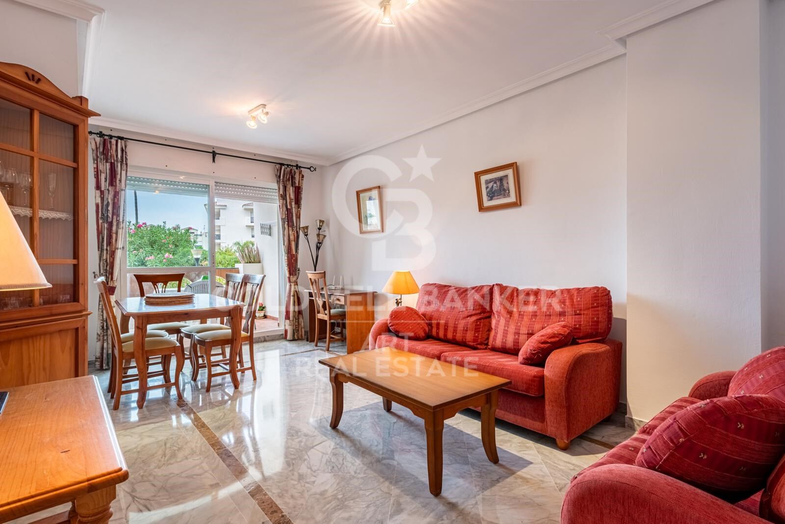 Elegant 2-Bedroom Apartment in Nueva Andalucía, Marbella