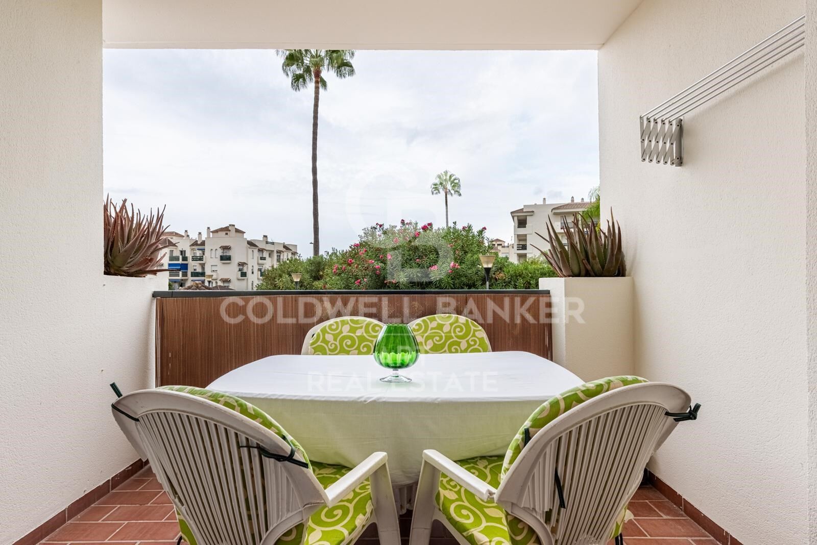 Elegant 2-Bedroom Apartment in Nueva Andalucía, Marbella