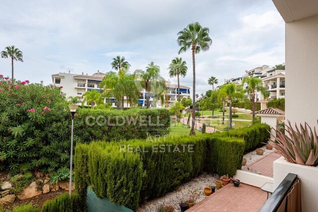 Elegant 2-Bedroom Apartment in Nueva Andalucía, Marbella