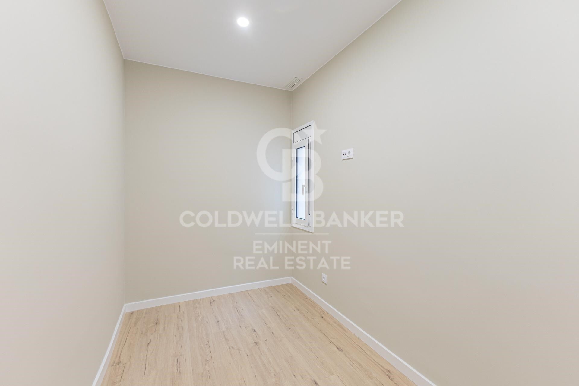 Flat 3 Bedrooms Sale Barcelona
