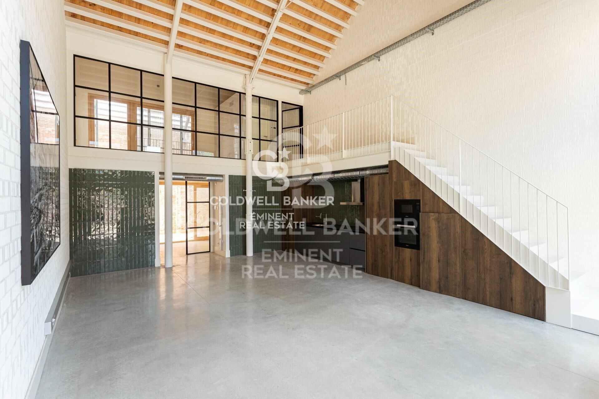 Loft duplex avec jardin privé dans la Nave C - Can Ricart Lofts