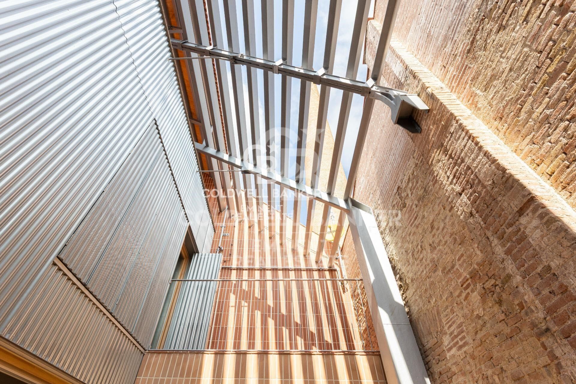 Duplex-Loft mit privatem Garten in der Nave C - Can Ricart Lofts