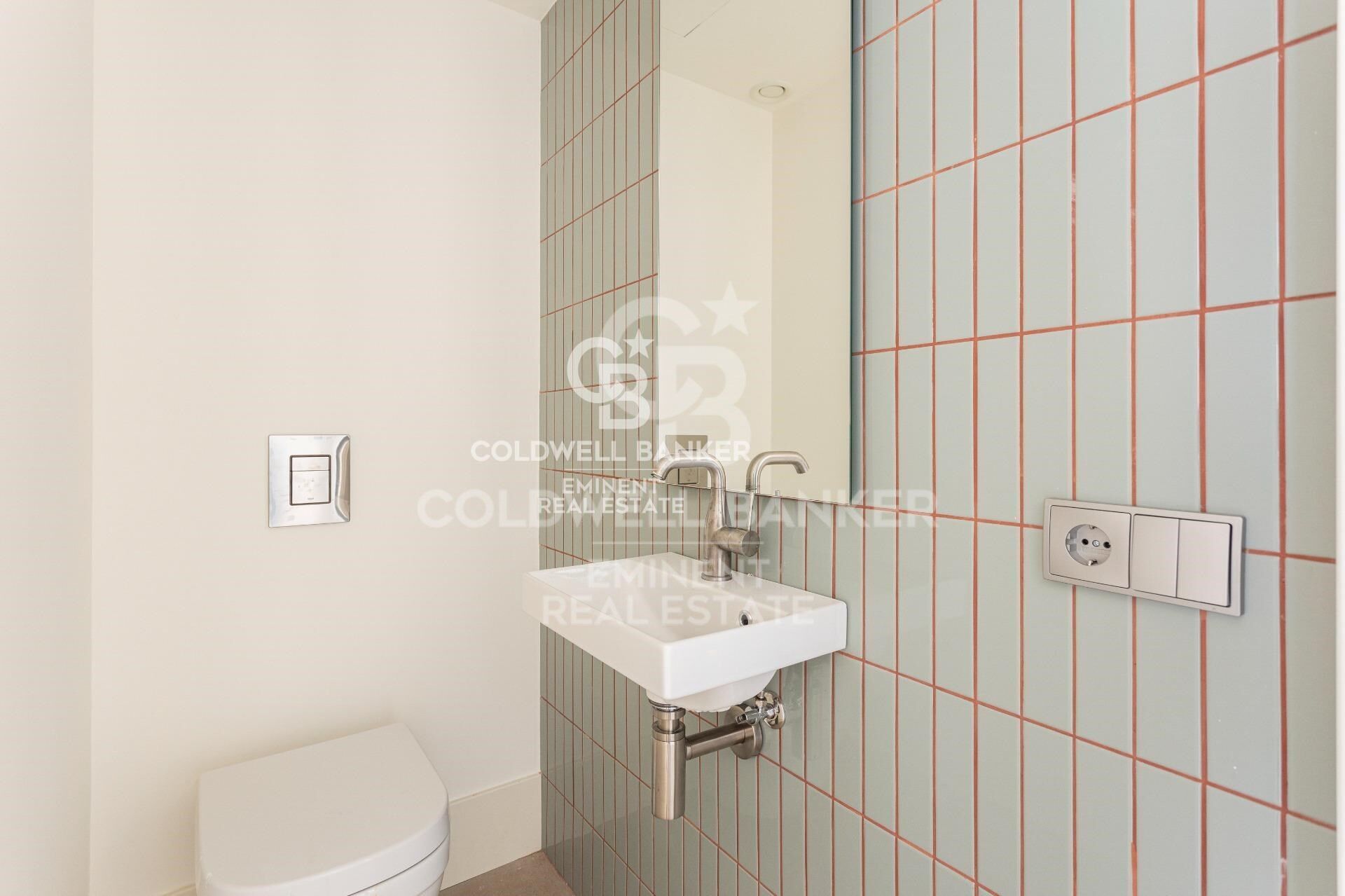 Duplex-Loft mit privatem Garten in der Nave C - Can Ricart Lofts