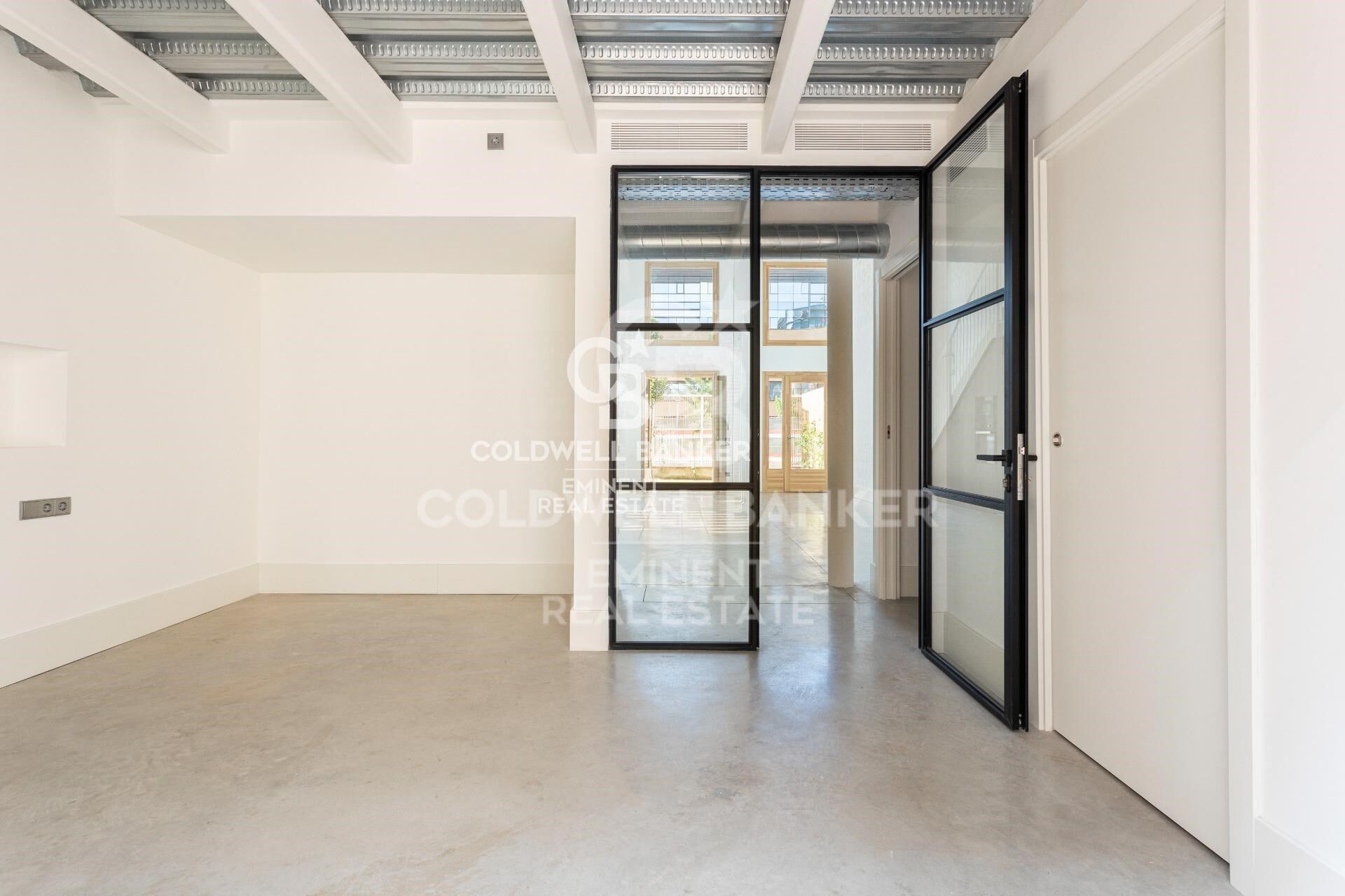 Duplex-Loft mit privatem Garten in der Nave C - Can Ricart Lofts
