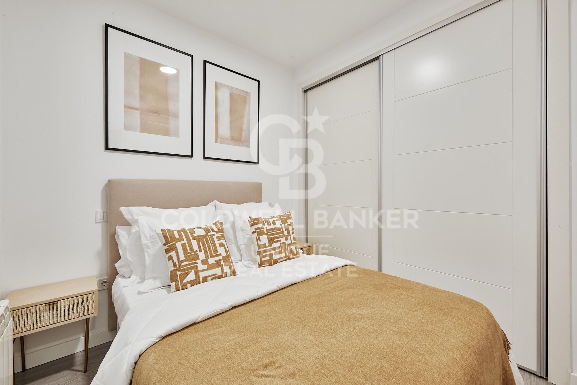 Charming 2-Bedroom Apartment in Arapiles, Madrid