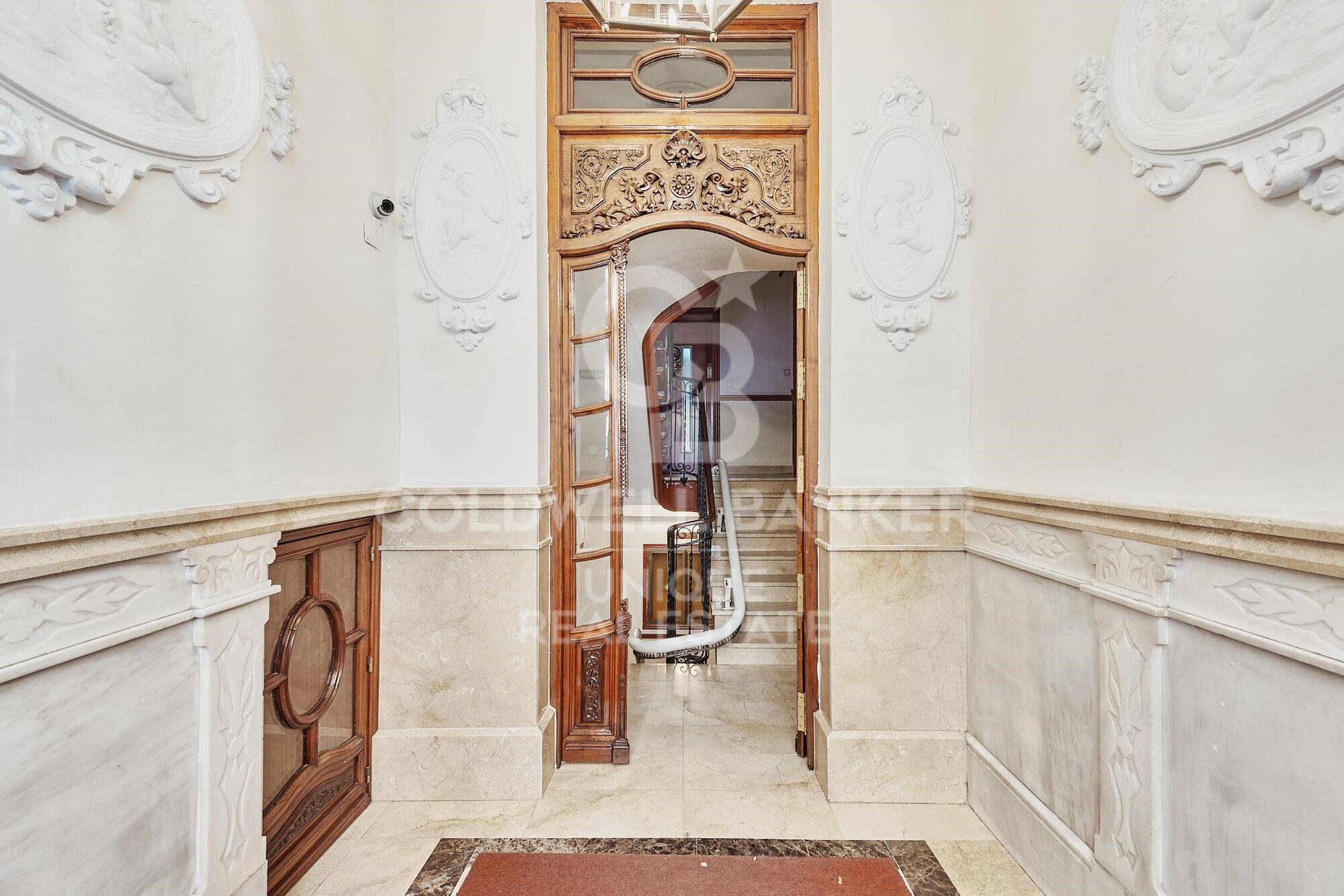 Charming 2-Bedroom Apartment in Arapiles, Madrid