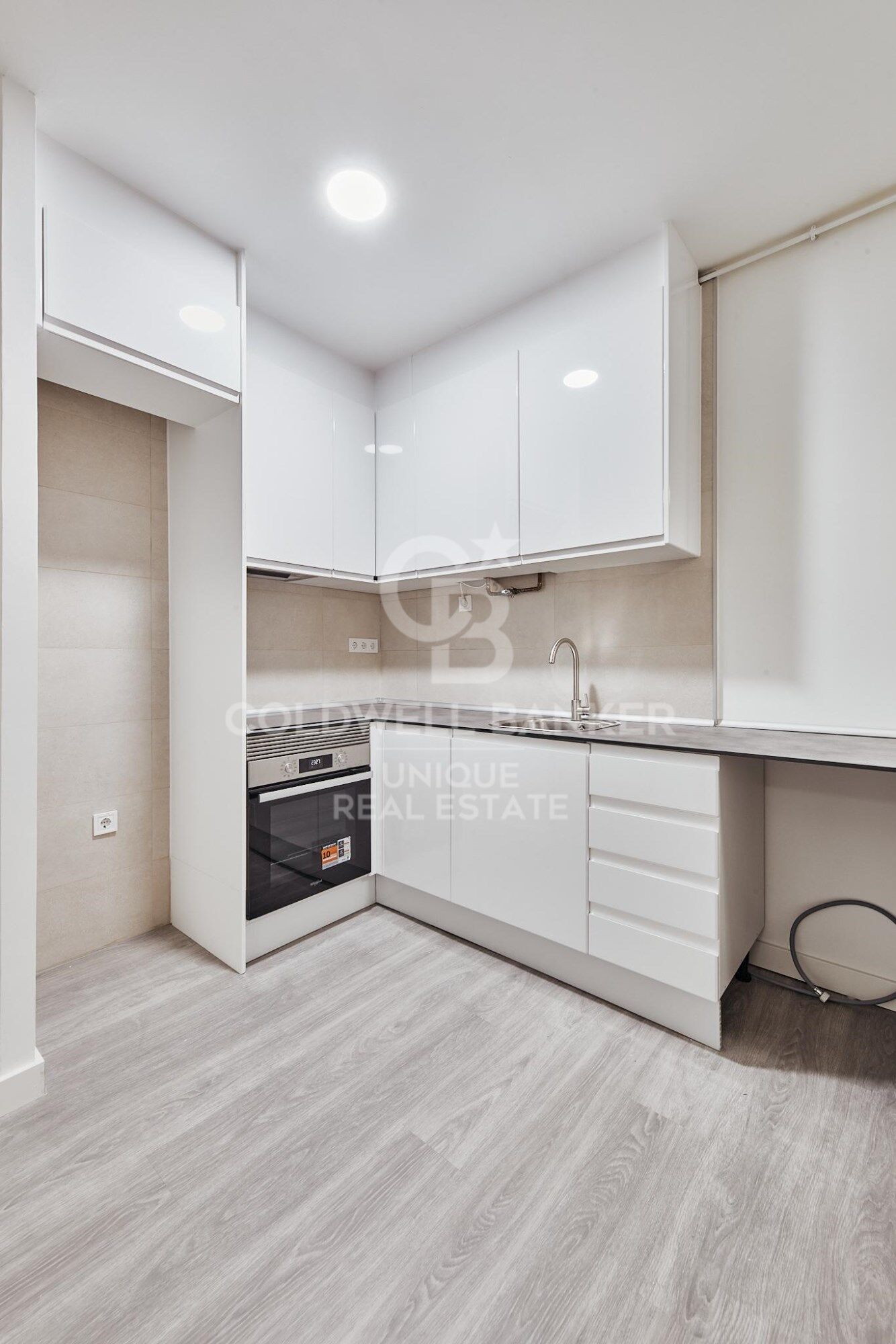 Charming 2-Bedroom Apartment in Arapiles, Madrid