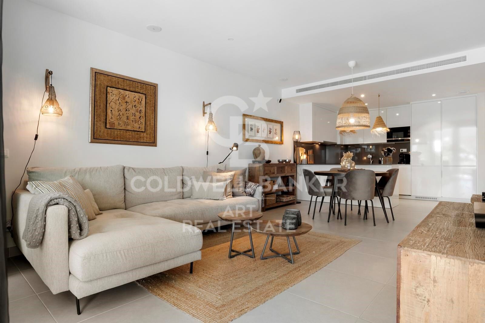 Elegant modern apartment with private garden in Mirador del Golf, Estepona