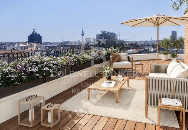 Flat 2 Bedrooms Sale Madrid