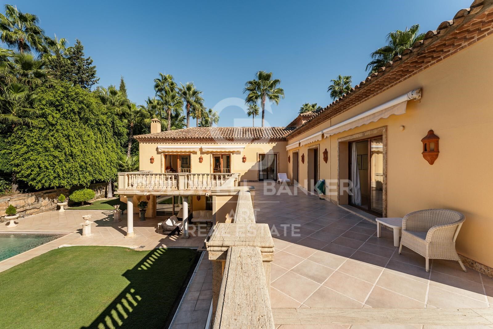 Elegante mediterrane Villa im Herzen von Nueva Andalucía, Marbella