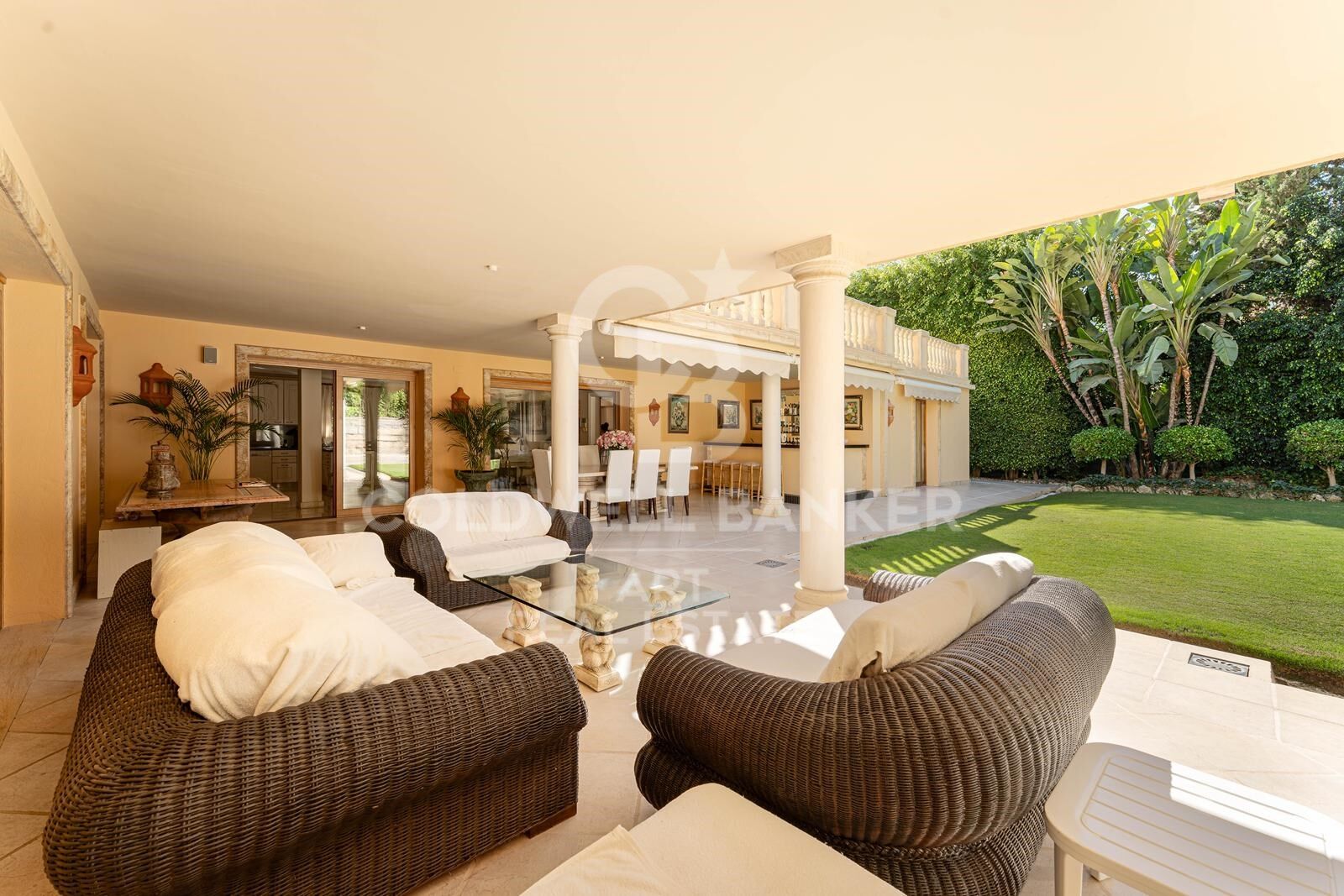 Elegante villa mediterránea en el corazón de Nueva Andalucía, Marbella